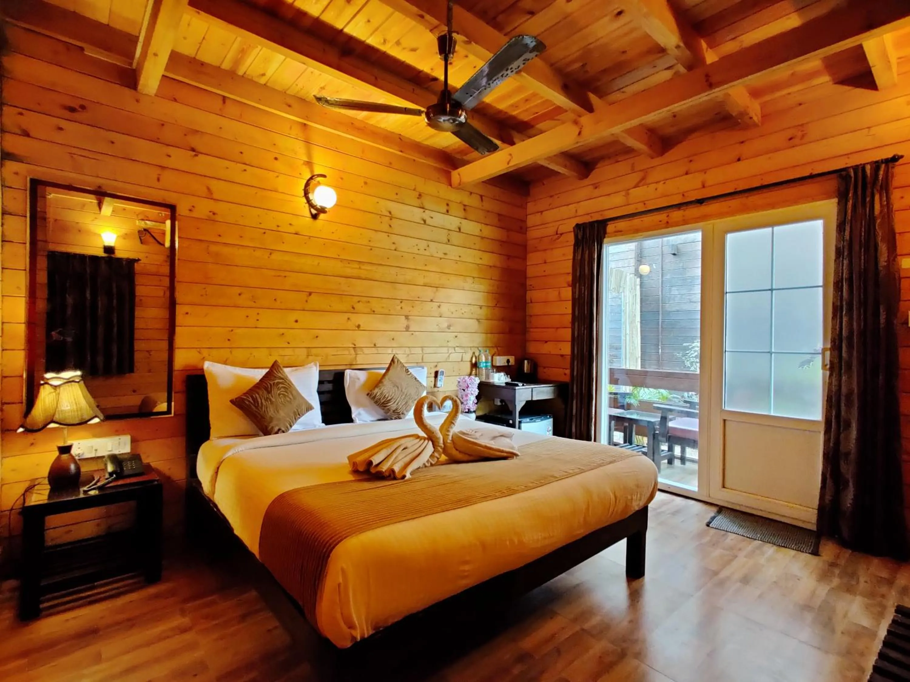 Bed in La Vie Woods- couples/families only