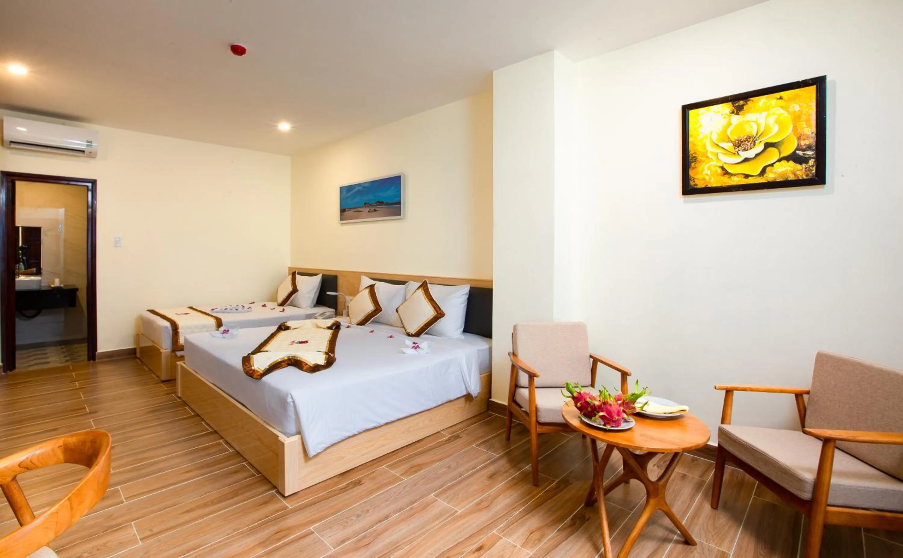 Bed in Golden Coast Resort & Spa