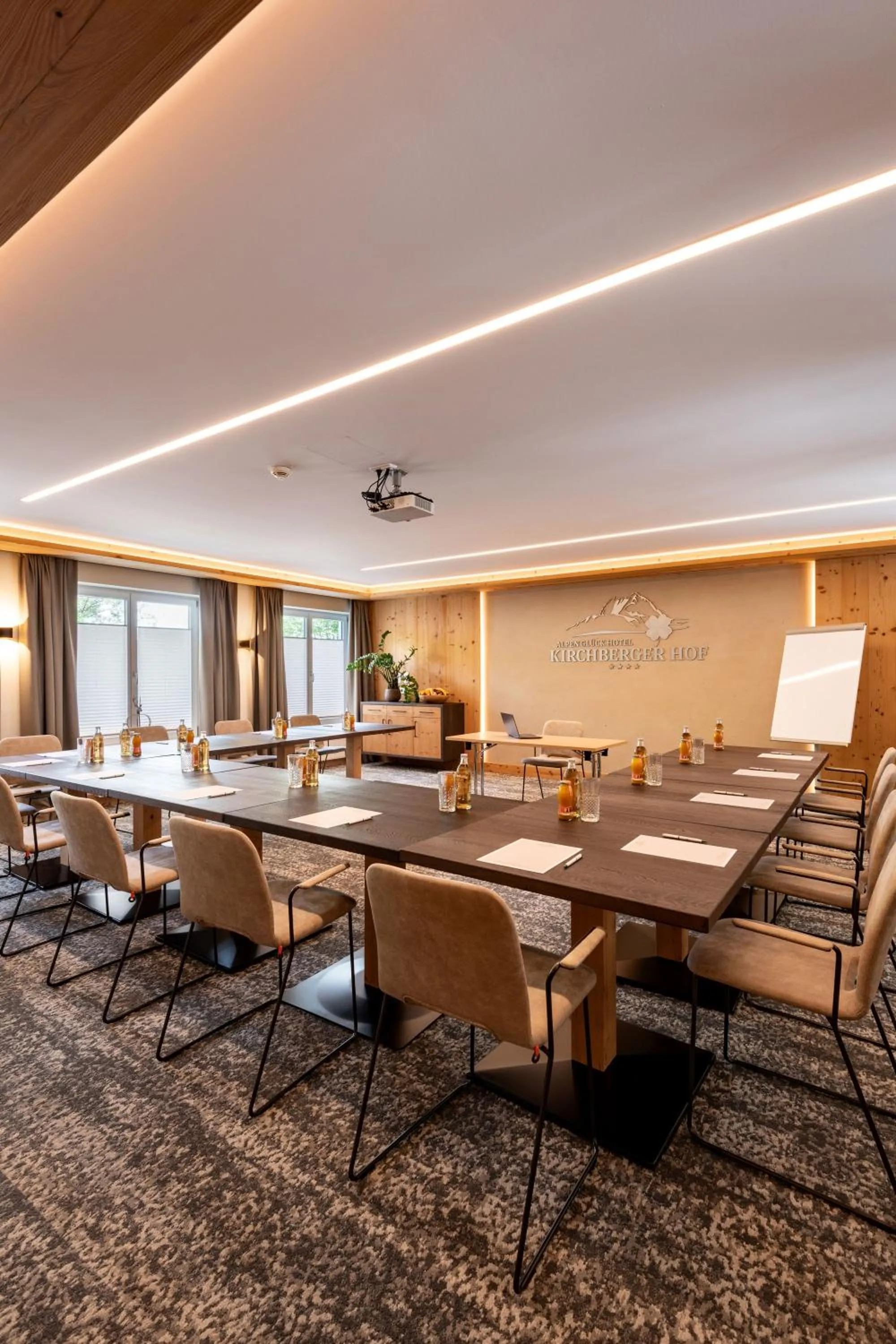 Meeting/conference room in Alpen Glück Hotel Kirchberger Hof