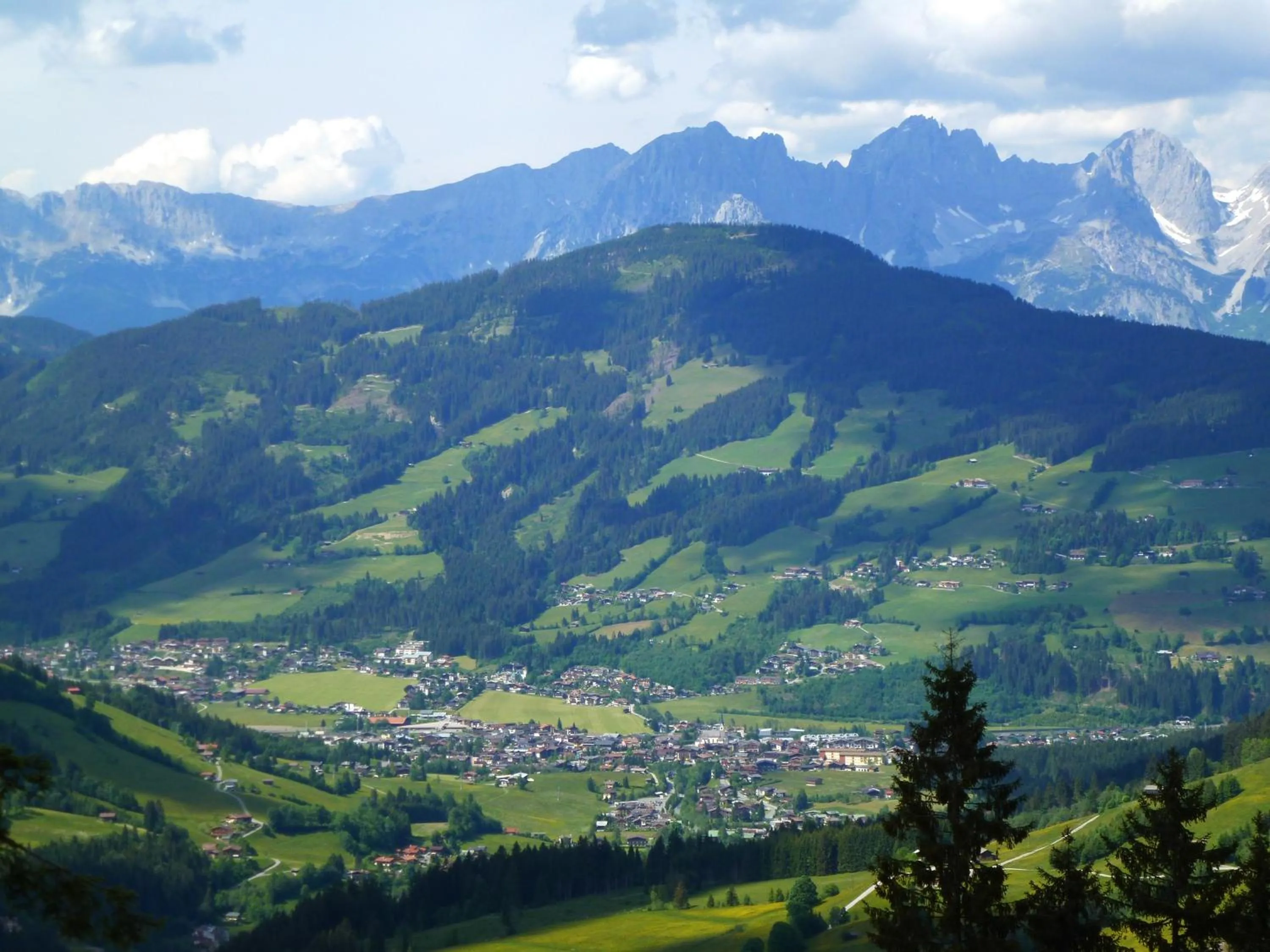 Natural landscape in Alpen Glück Hotel Kirchberger Hof