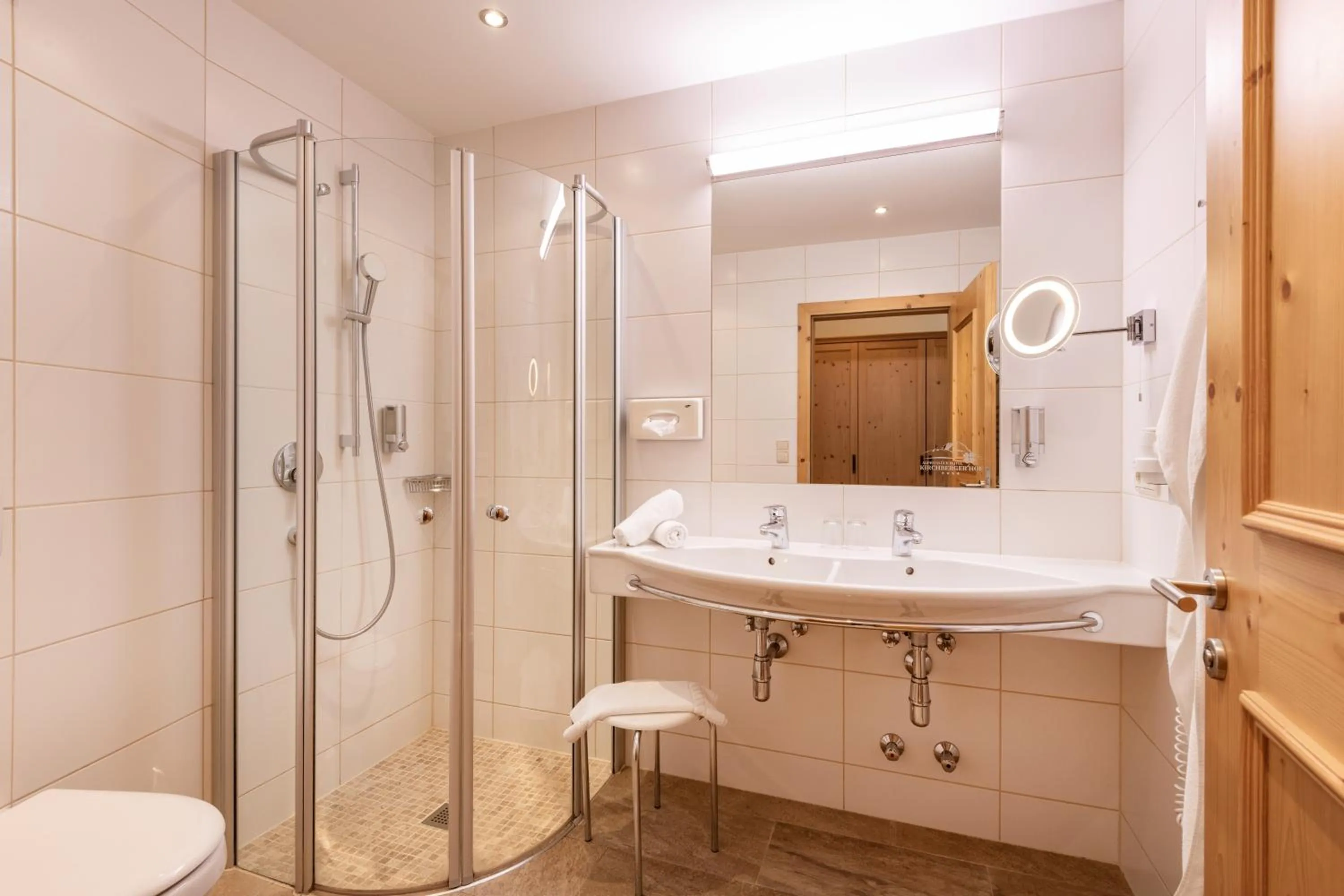 Bathroom in Alpen Glück Hotel Kirchberger Hof