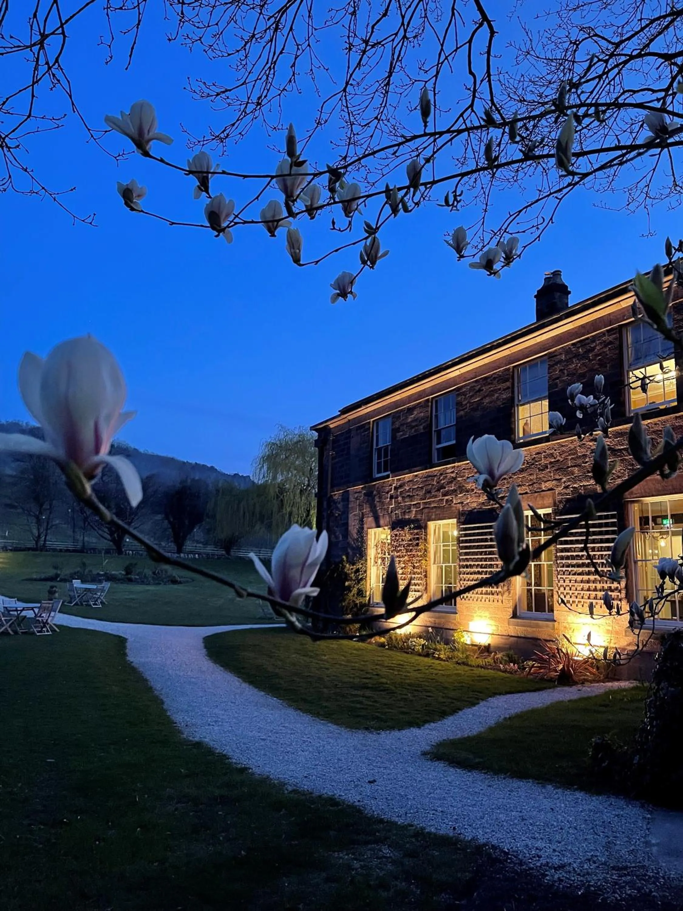 Property building in Oakhill Hotel