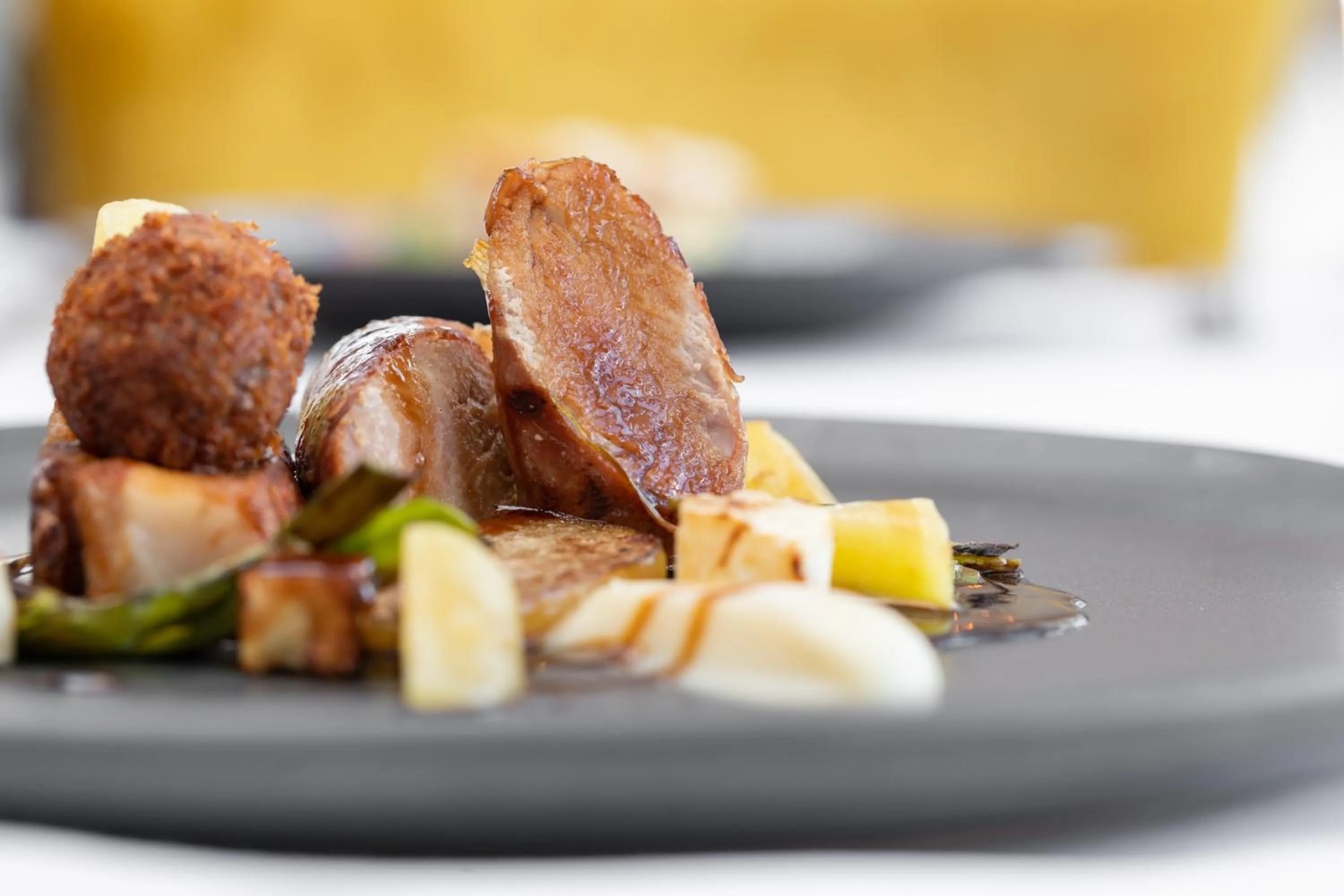 Food and drinks in Losehill House Hotel & Spa