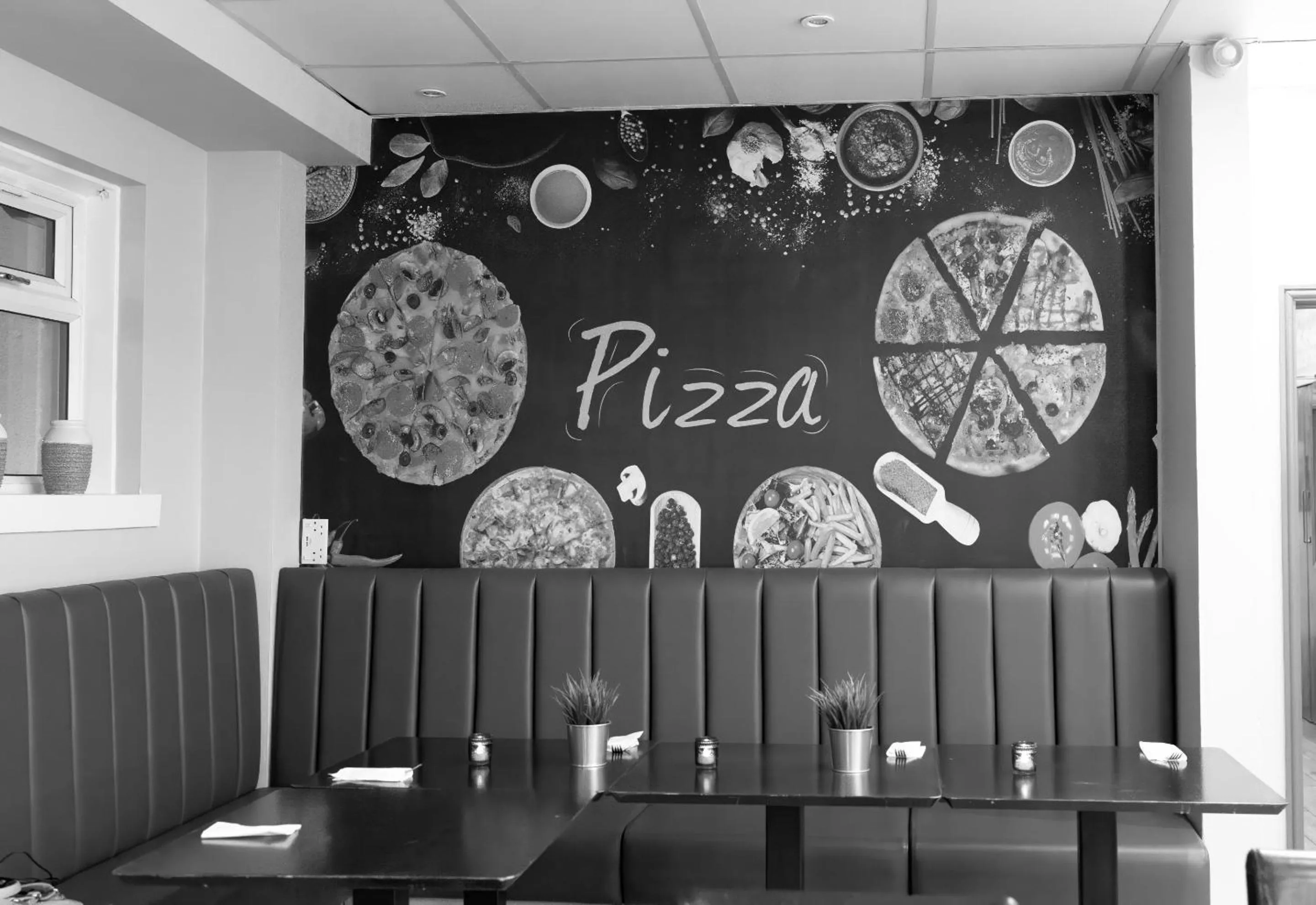 Dining area in County Hotel