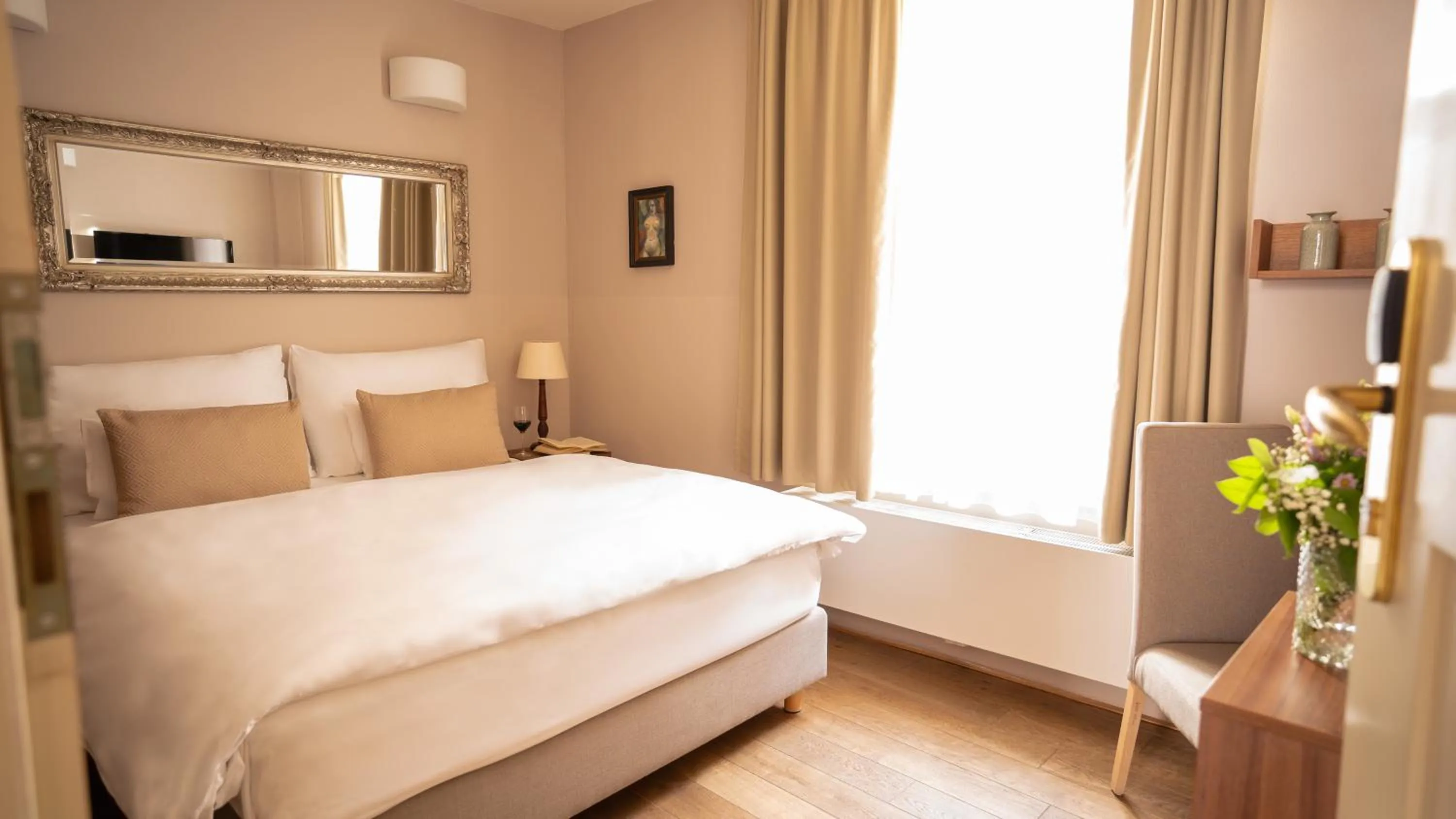 Bed in Hotel Golden Key Prague Castle