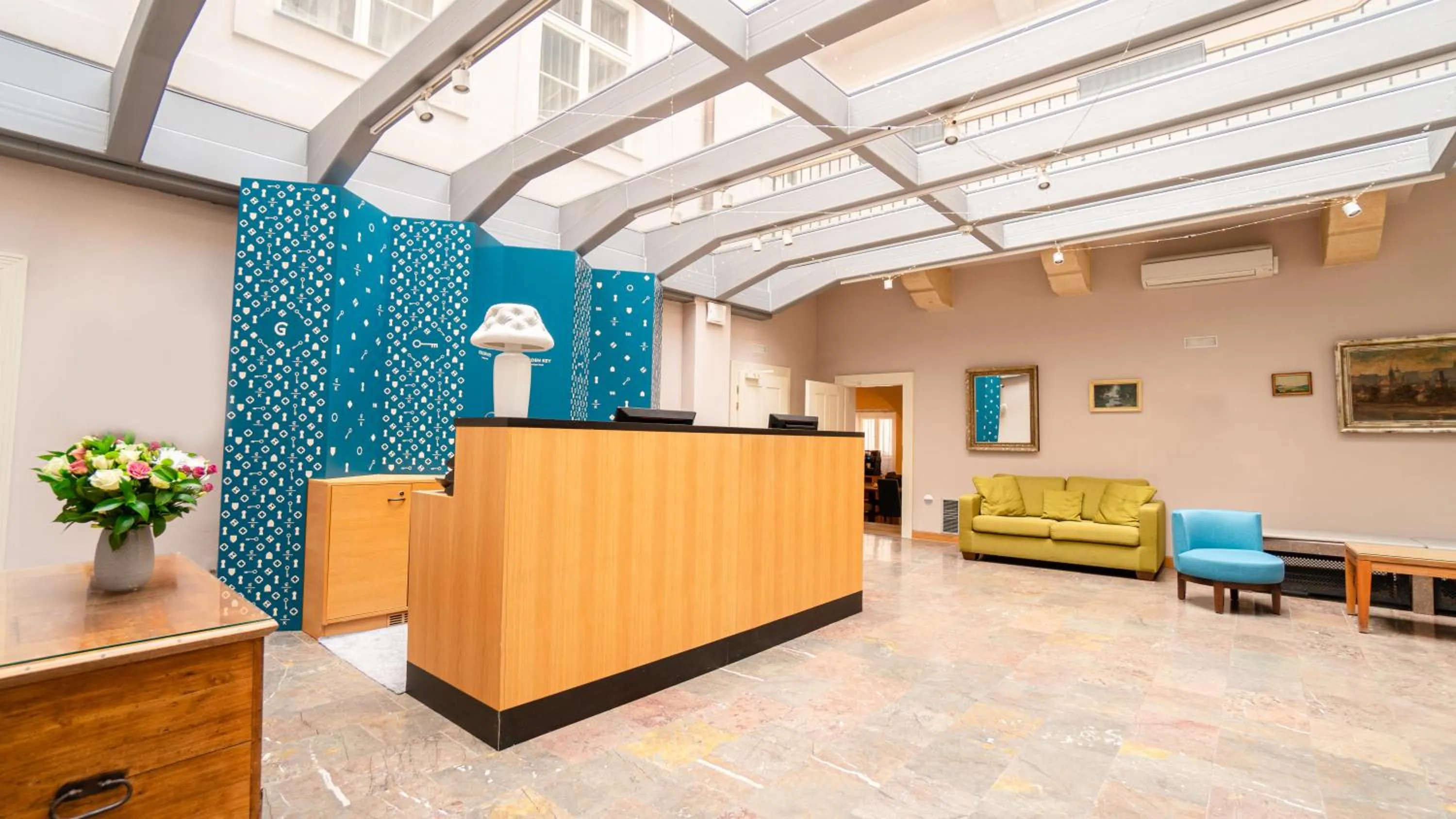 Lobby or reception in Hotel Golden Key Prague Castle
