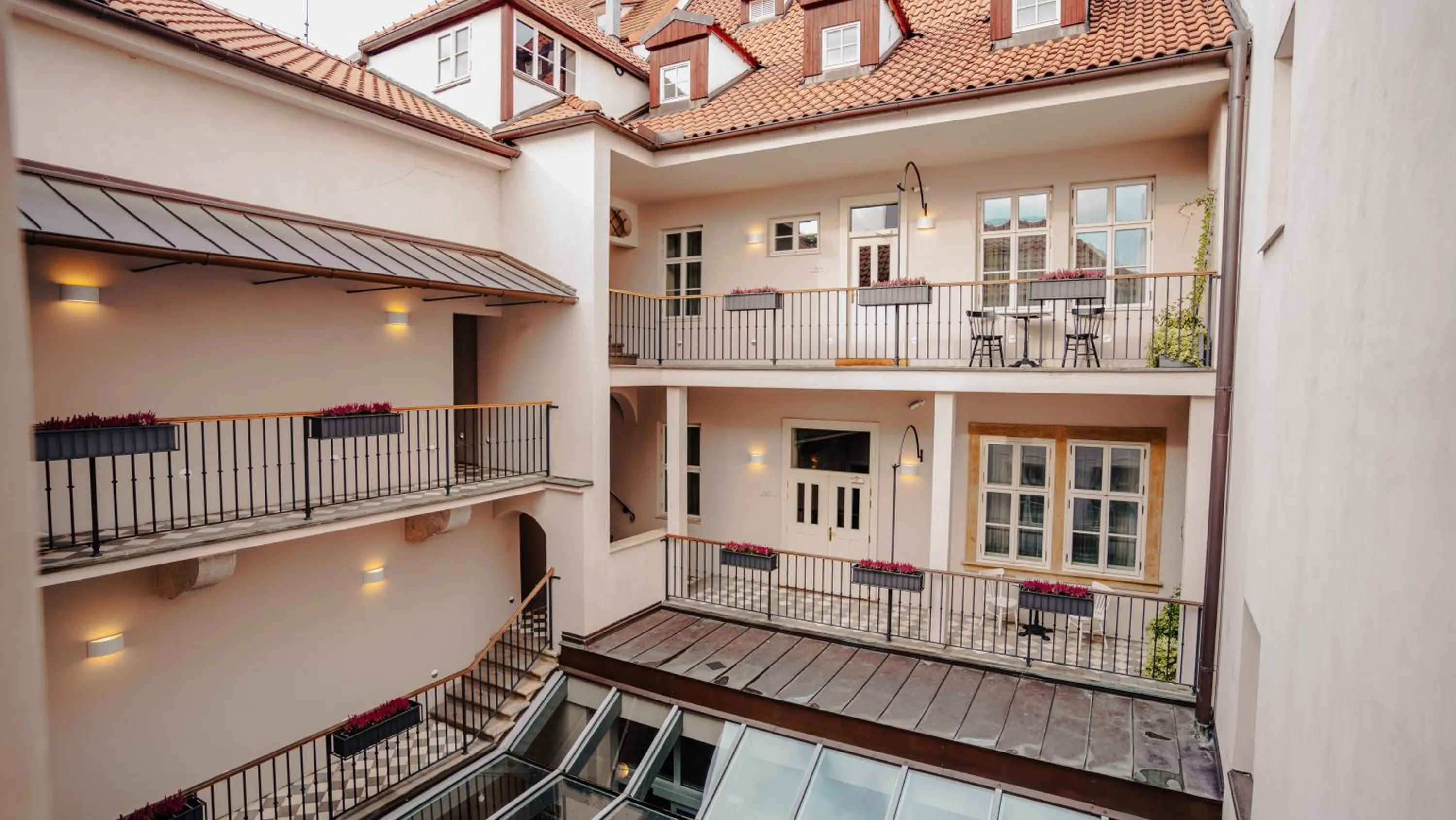 Property building in Hotel Golden Key Prague Castle