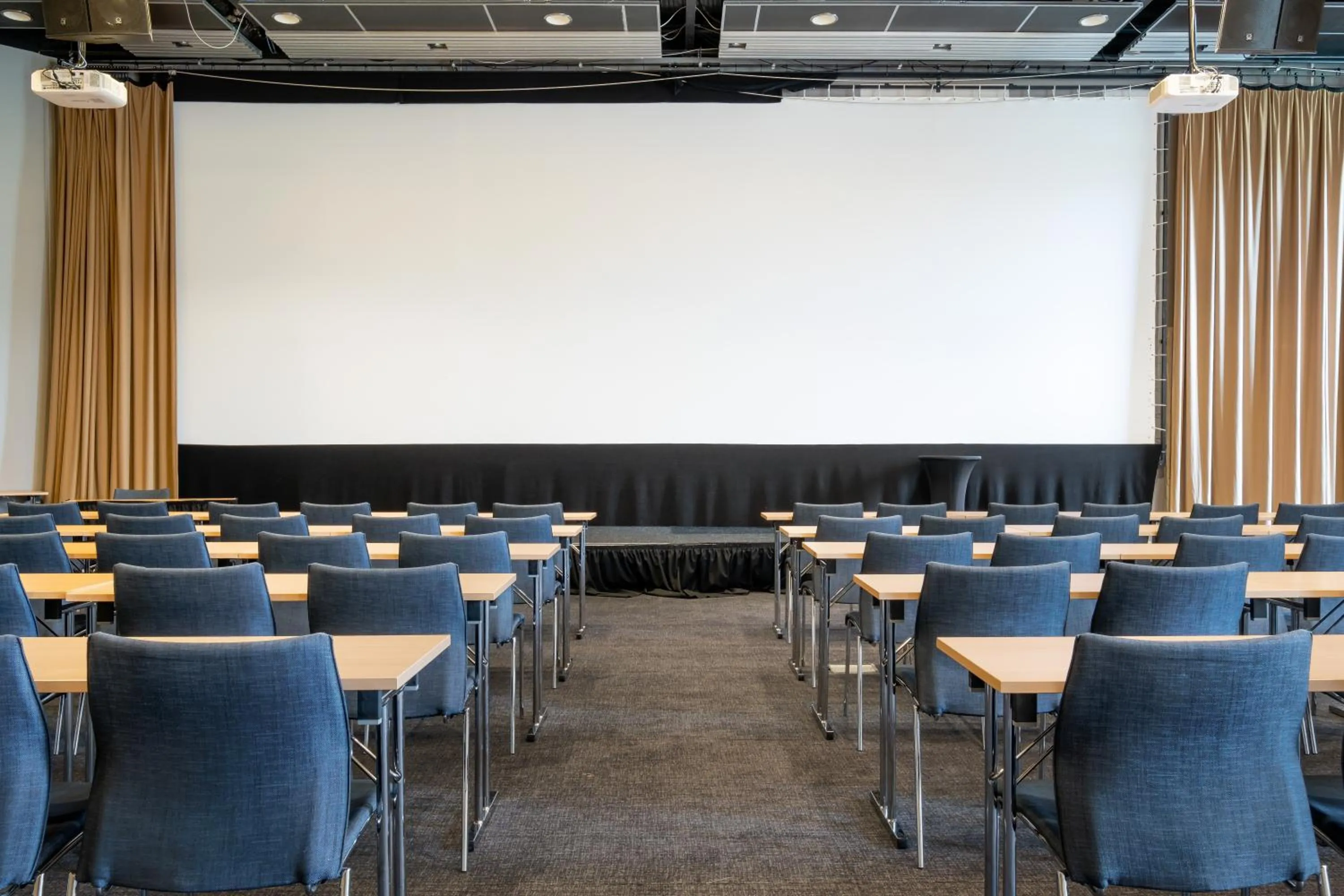 Meeting/conference room in Quality Airport Hotel Stavanger