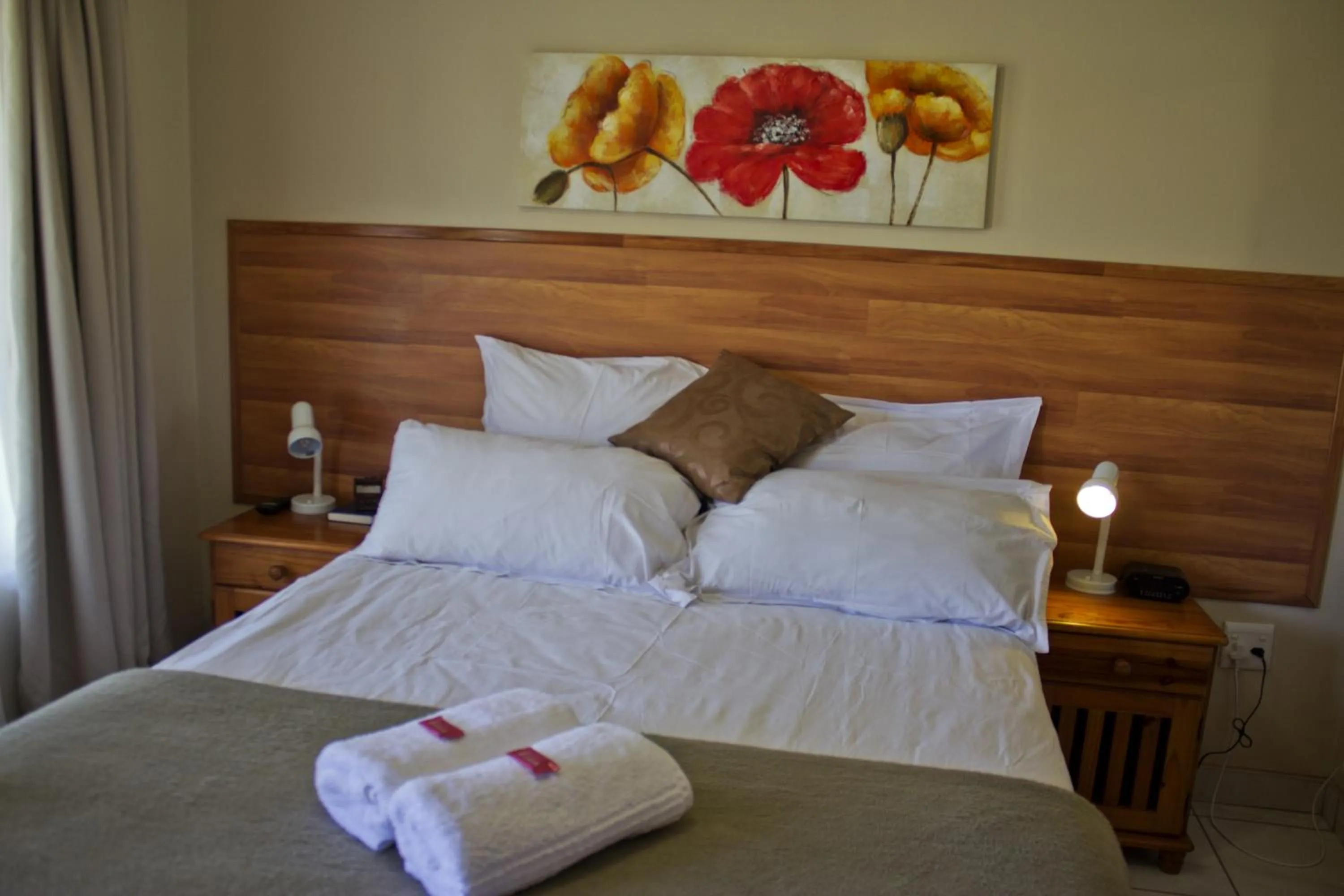 Bed in Sunrock Guesthouse