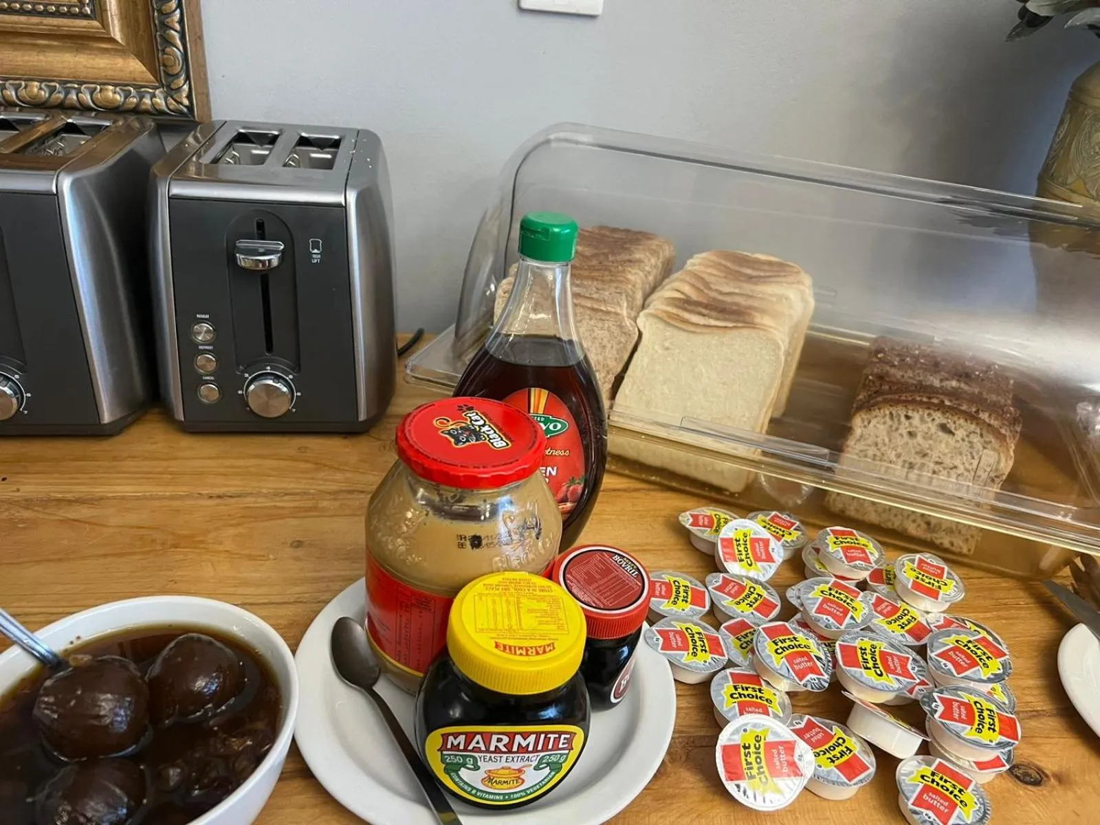 Breakfast in Sunrock Guesthouse