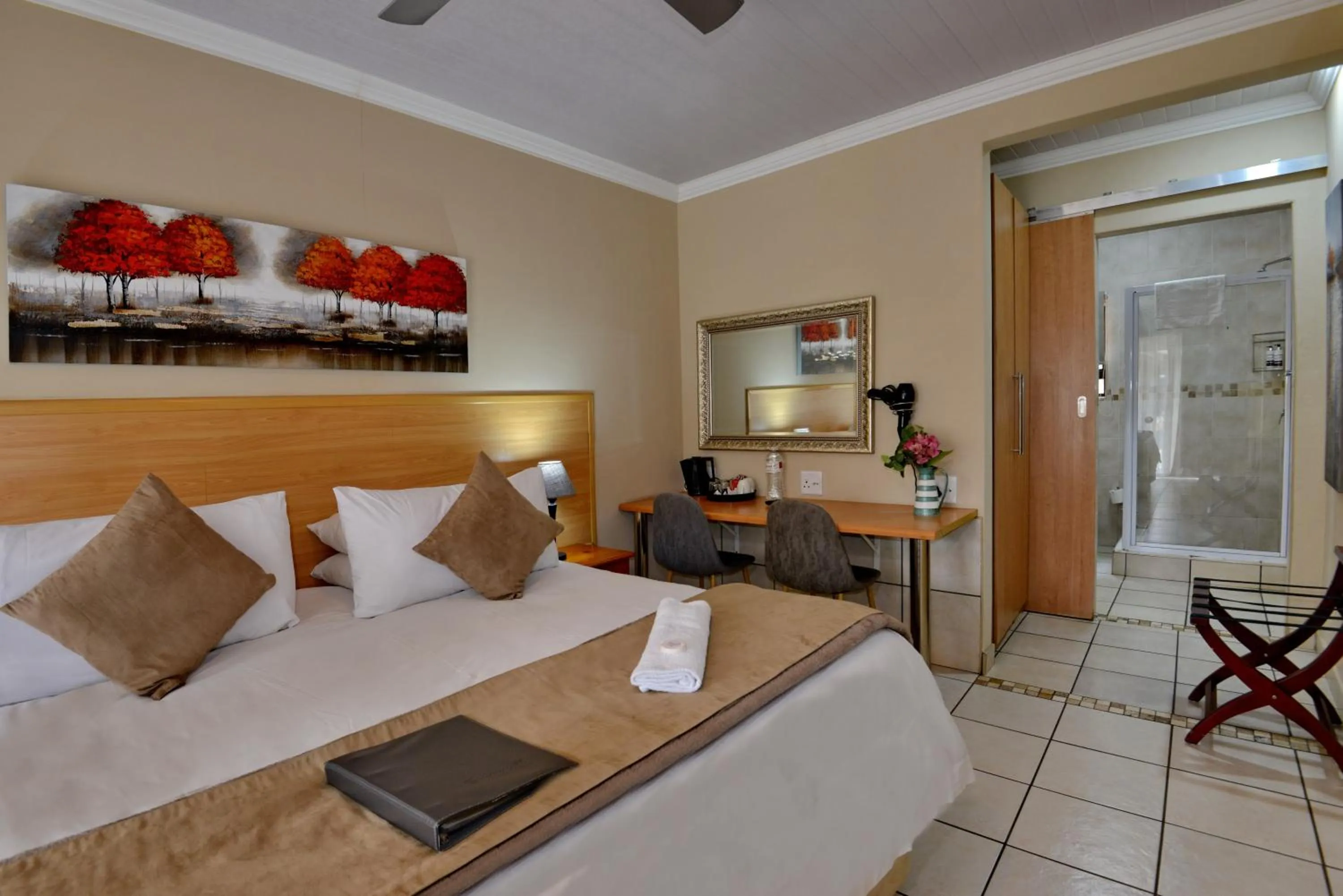 Bed in Sunrock Guesthouse