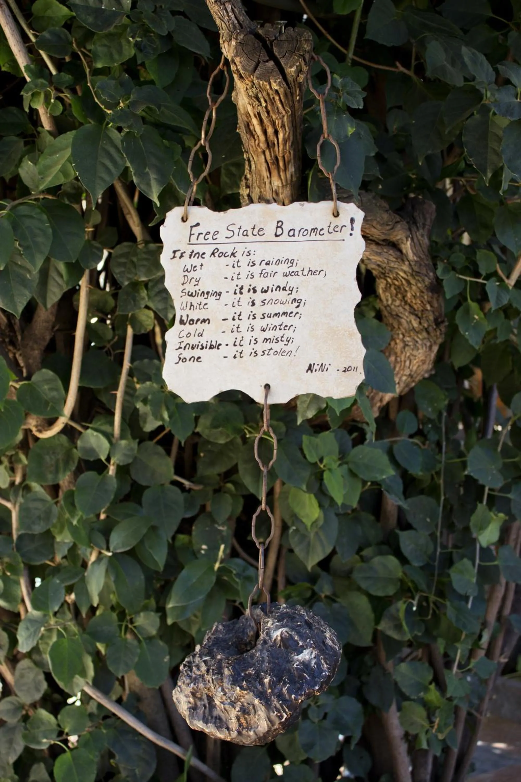 Logo/Certificate/Sign in Sunrock Guesthouse