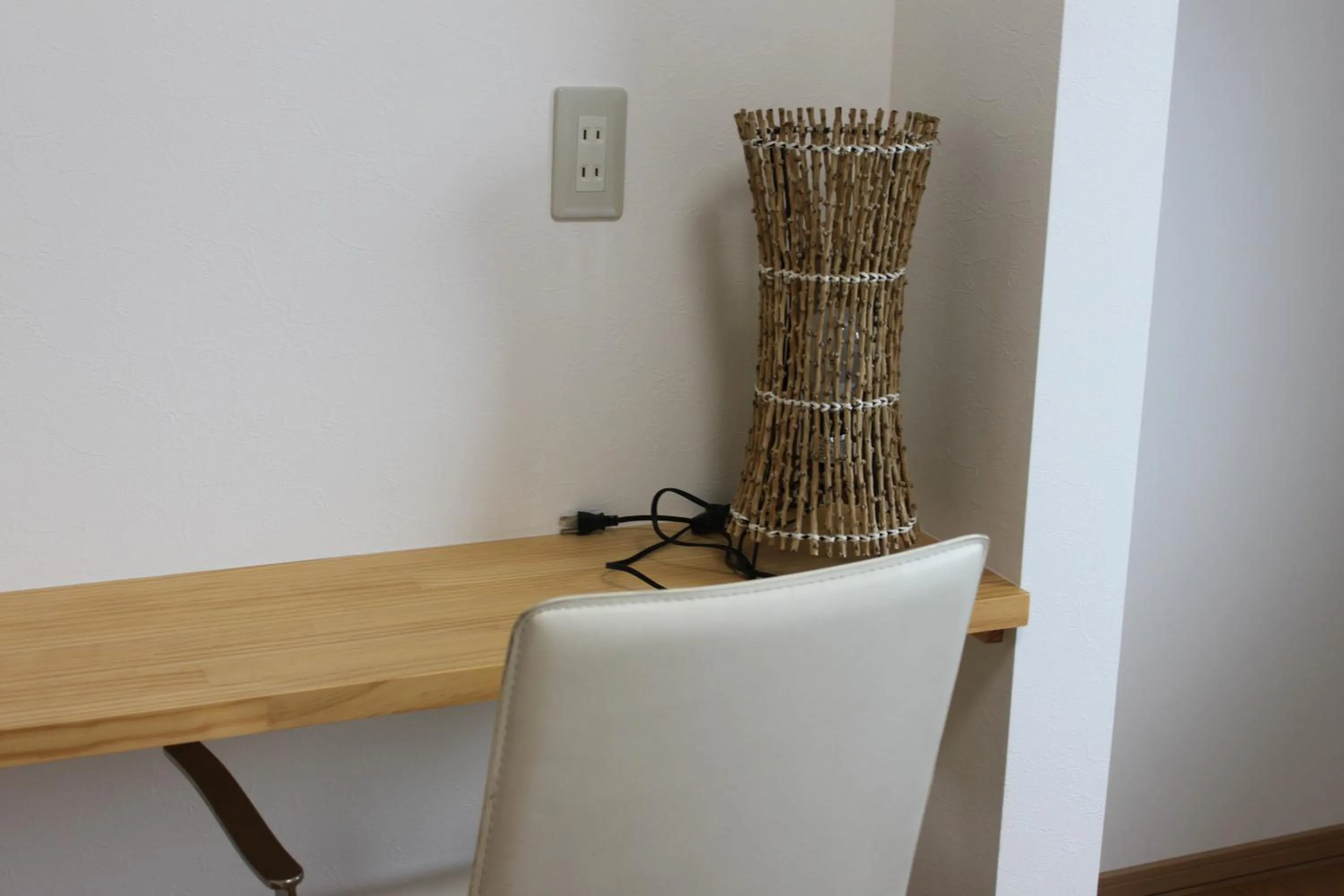 hair dresser in Niseko Guesthouse Nalu.