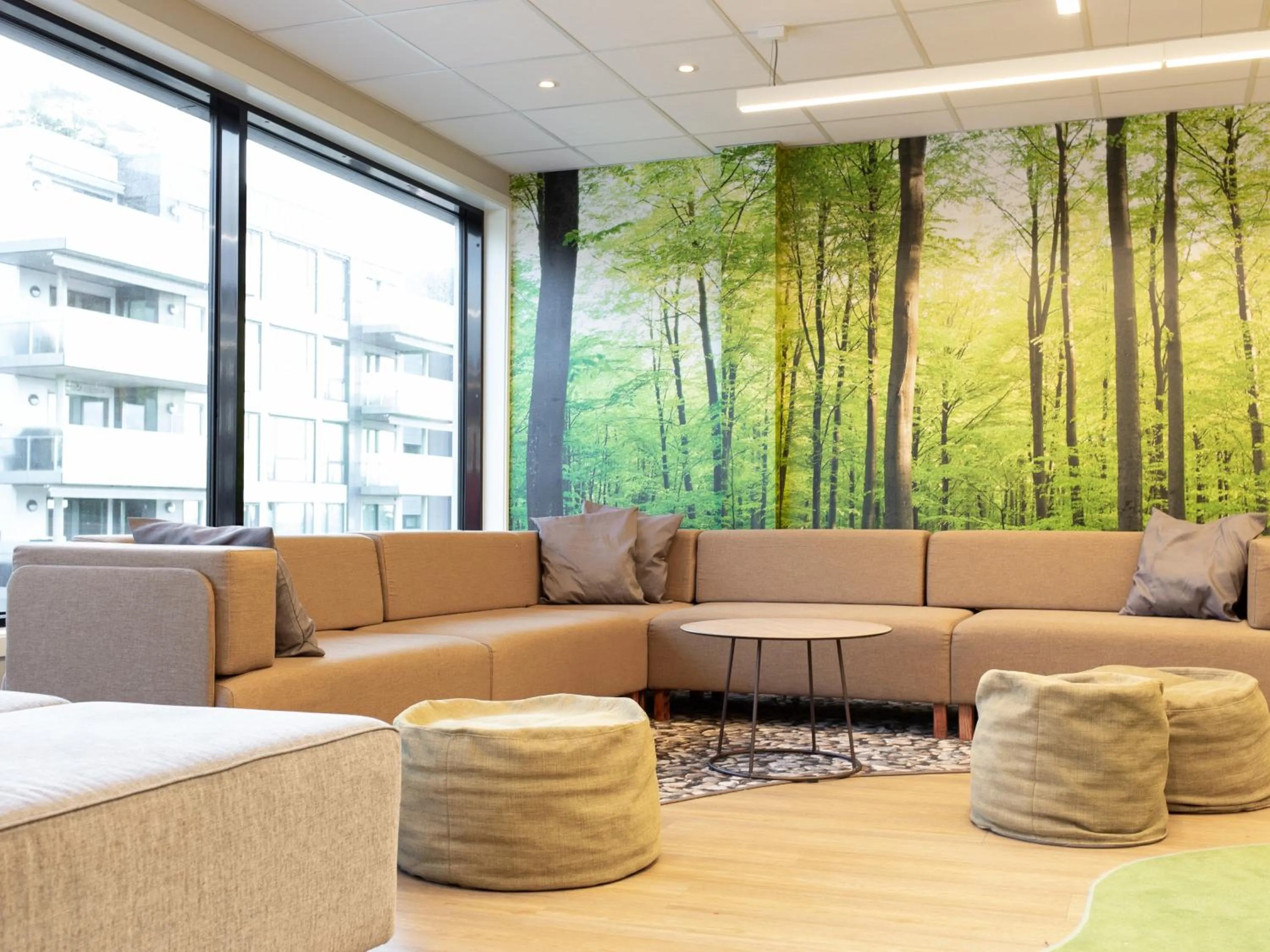 Communal lounge/ TV room in Oslo Hostel Rønningen