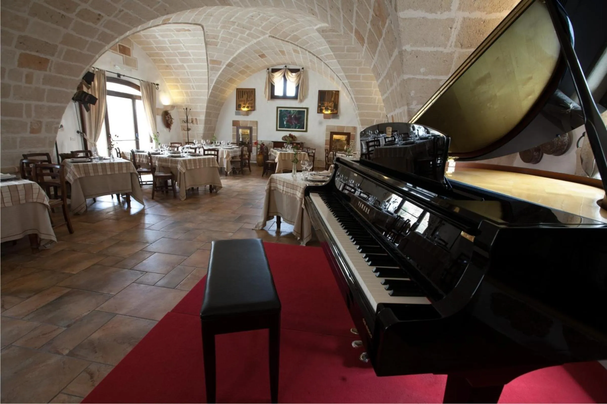 Restaurant/places to eat in Masseria Bosco & Masseria Strazzati