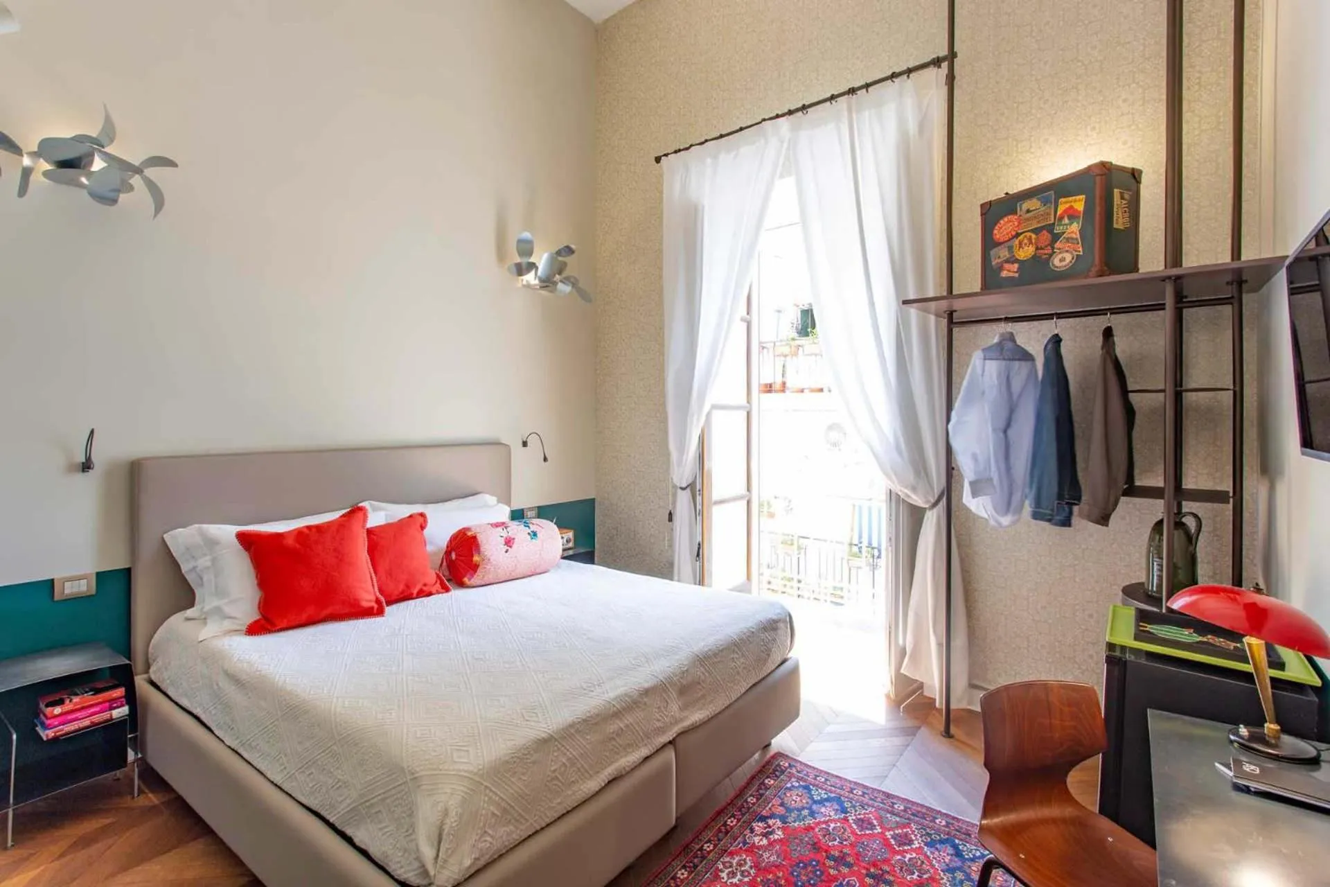 Bedroom, Bed in Accademia 39