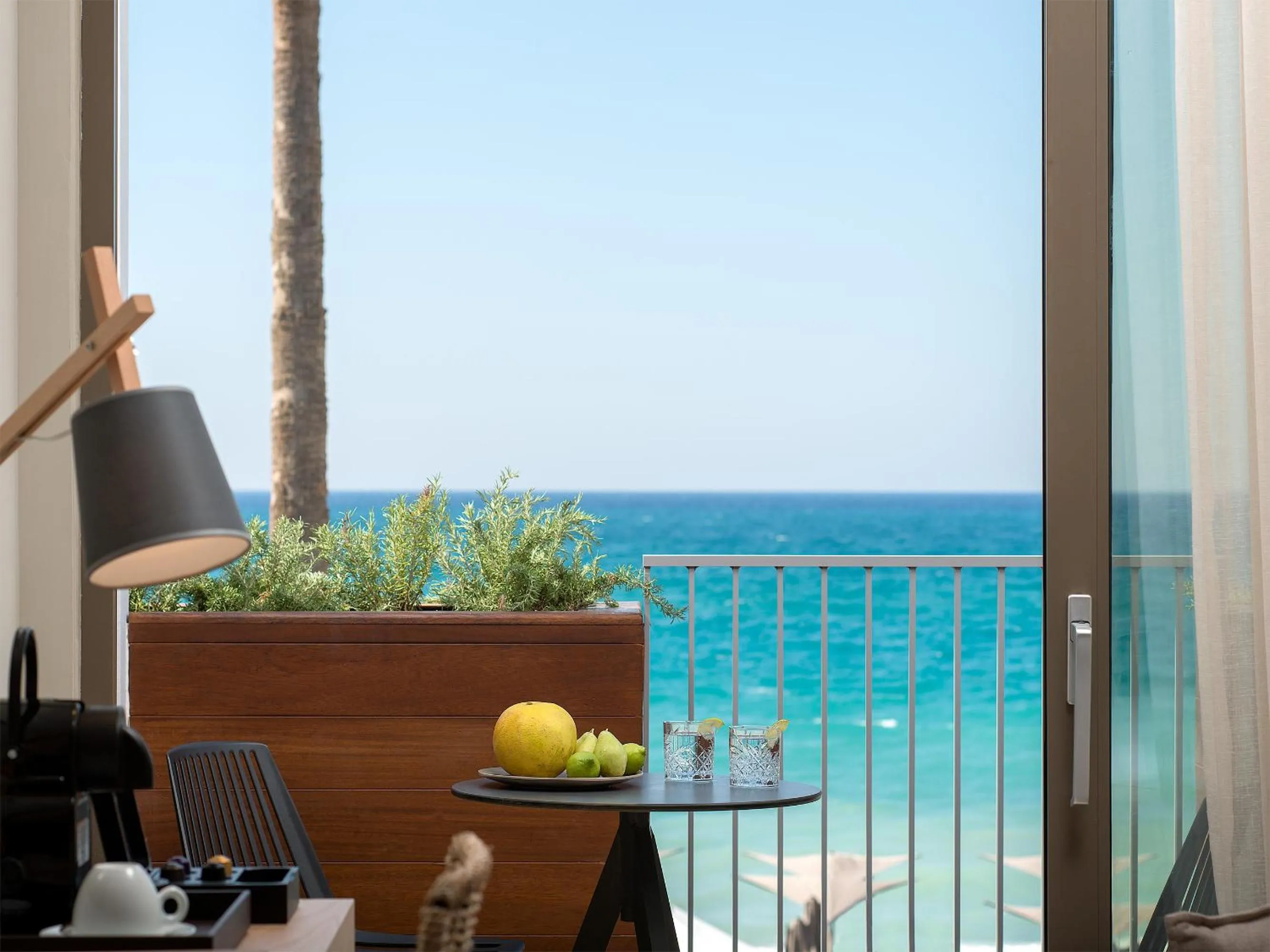 Ikones Seafront Luxury Suites