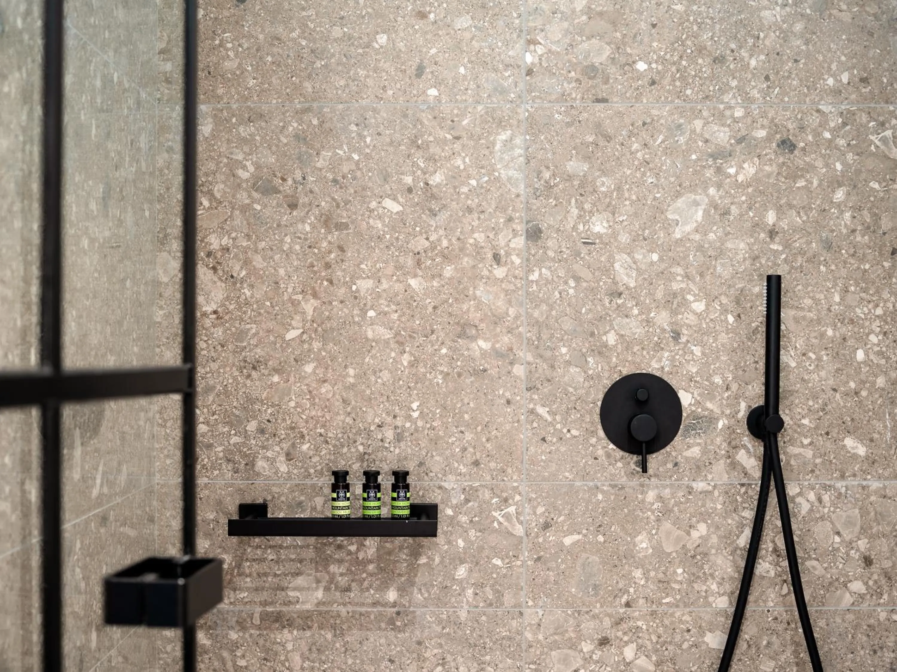 Ikones Seafront Luxury Suites