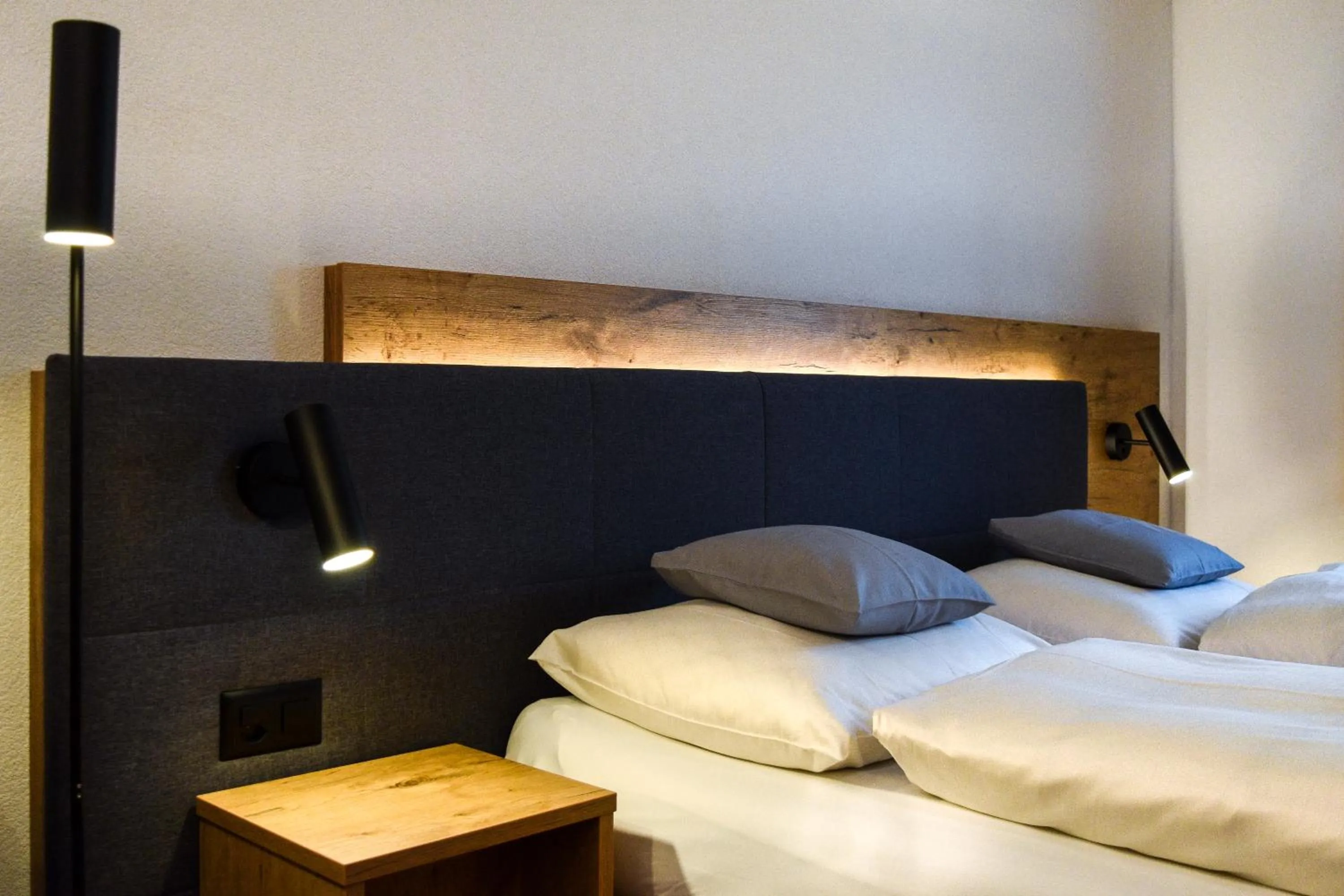 Photo of the whole room, Bed in Sonnenhotel Soldanella Sonneck