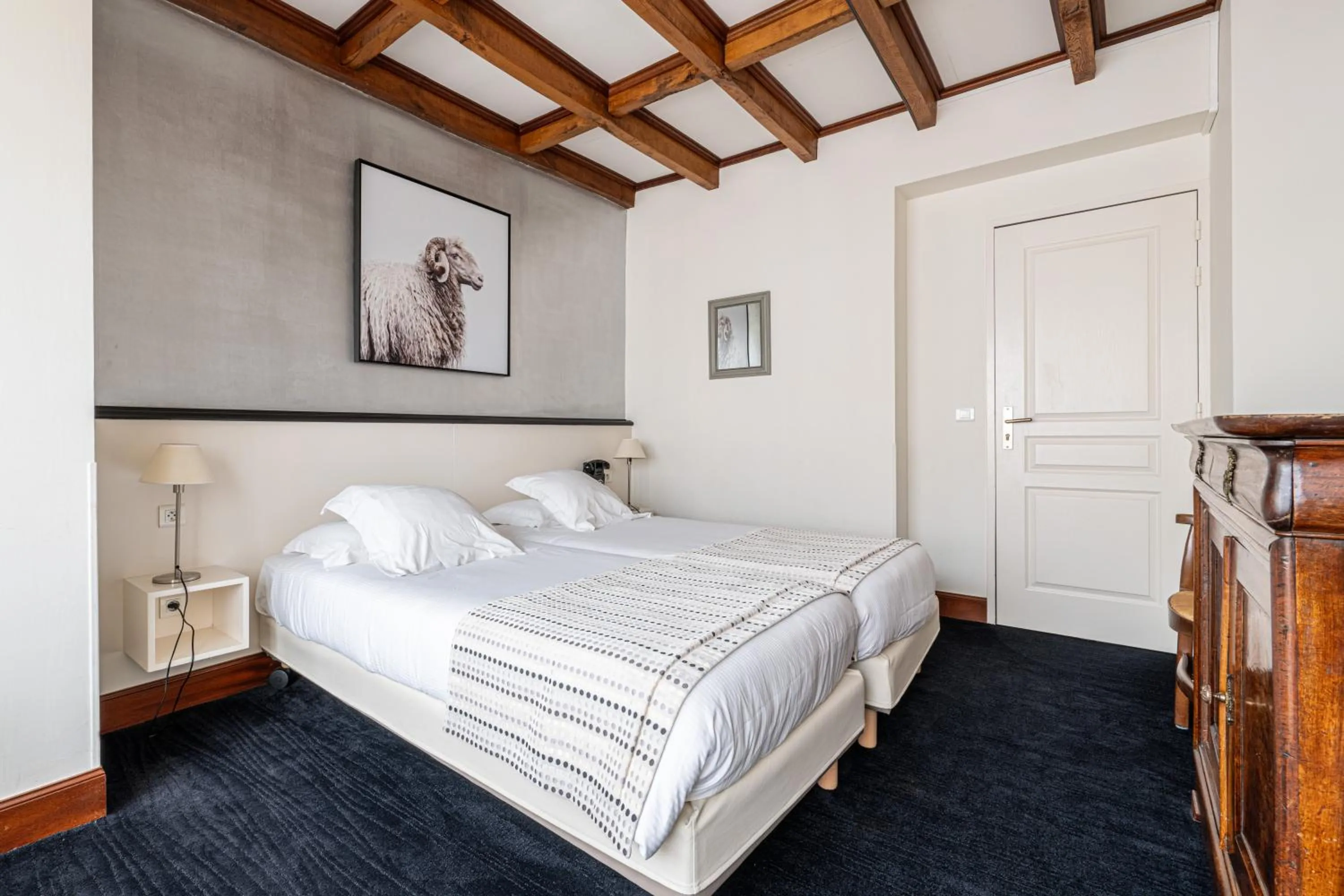 Bed in Hôtel Ithurria - Teritoria