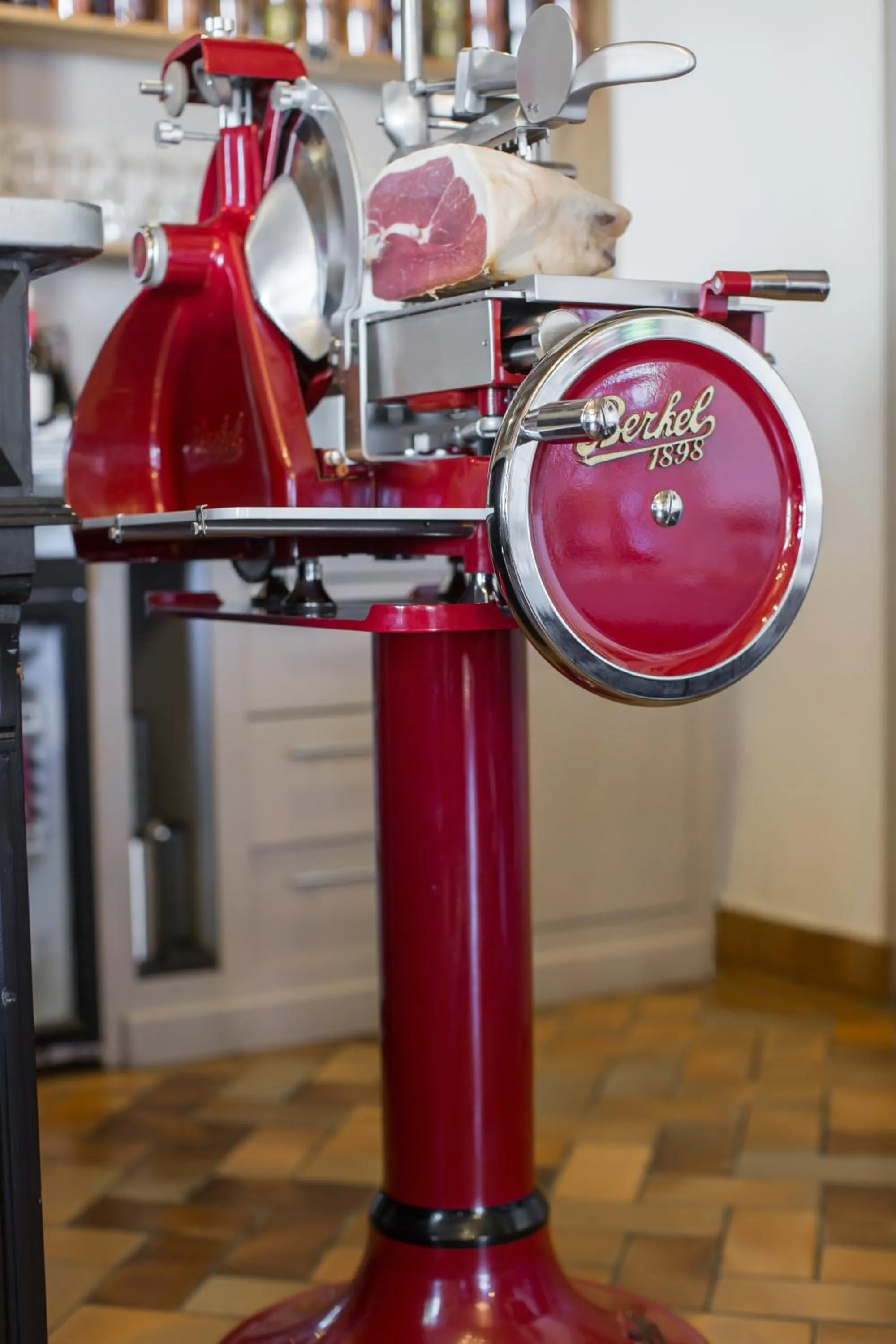 Decorative detail in Hôtel Ithurria - Teritoria