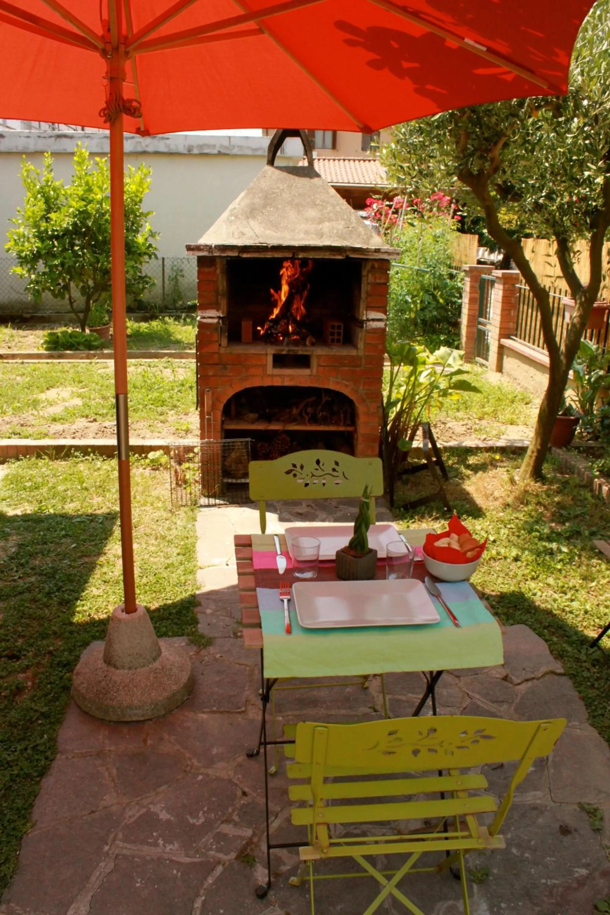 BBQ facilities in Luigino B&B