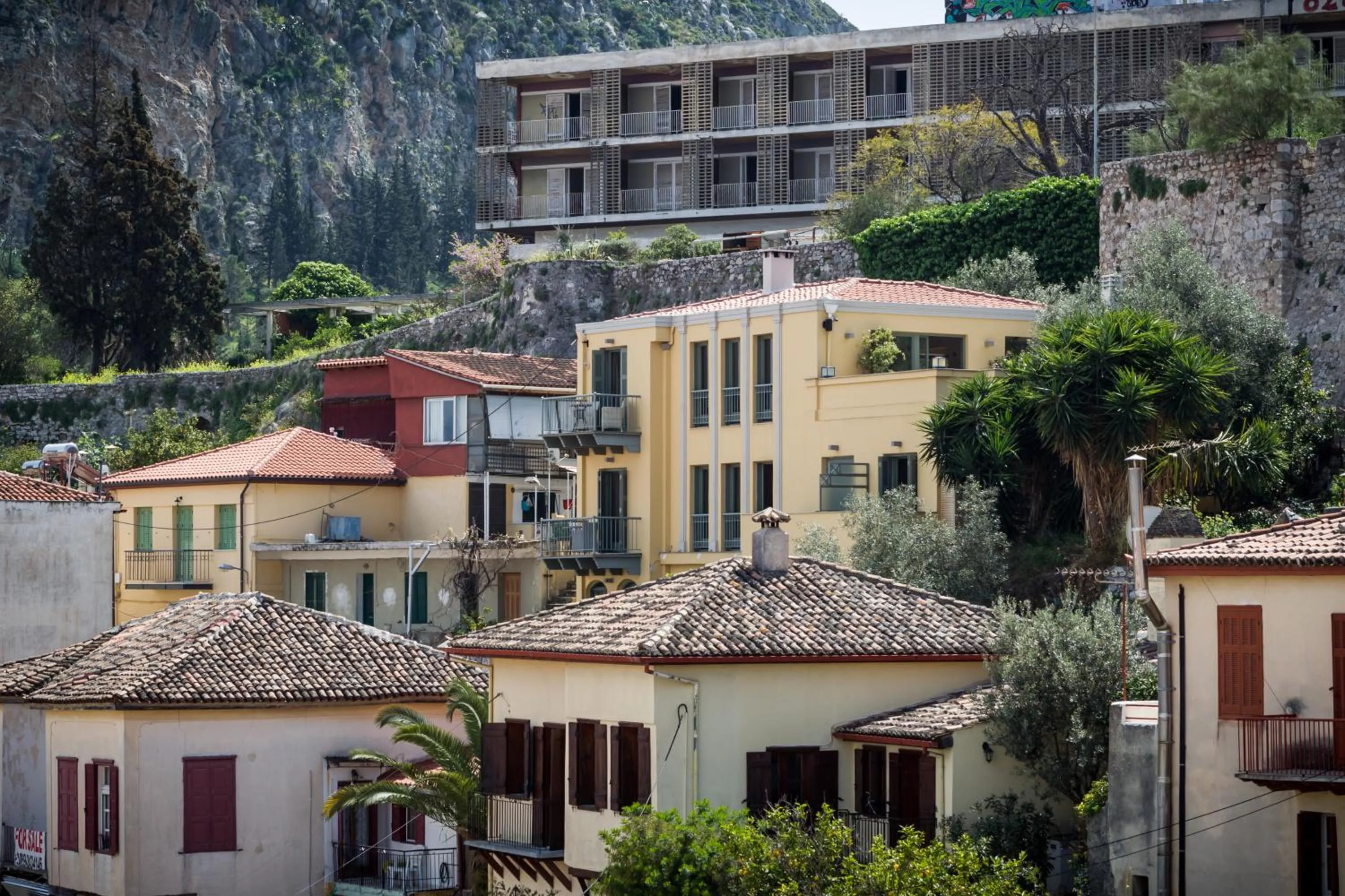 Property building in Amfitriti Palazzo