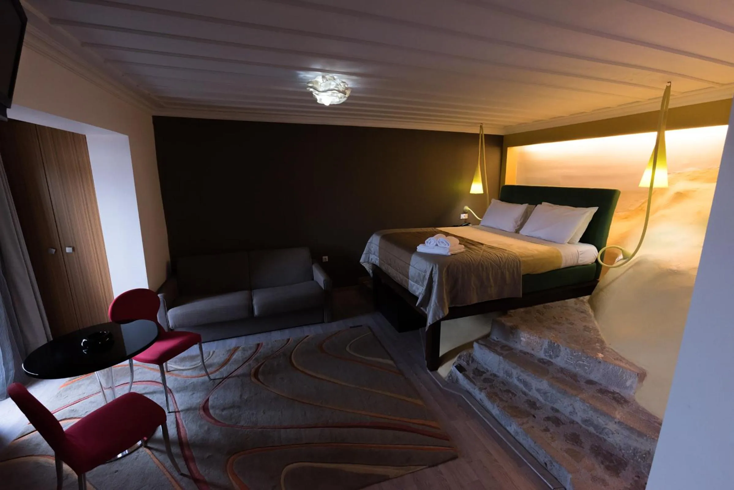 Photo of the whole room, Bed in Amfitriti Palazzo