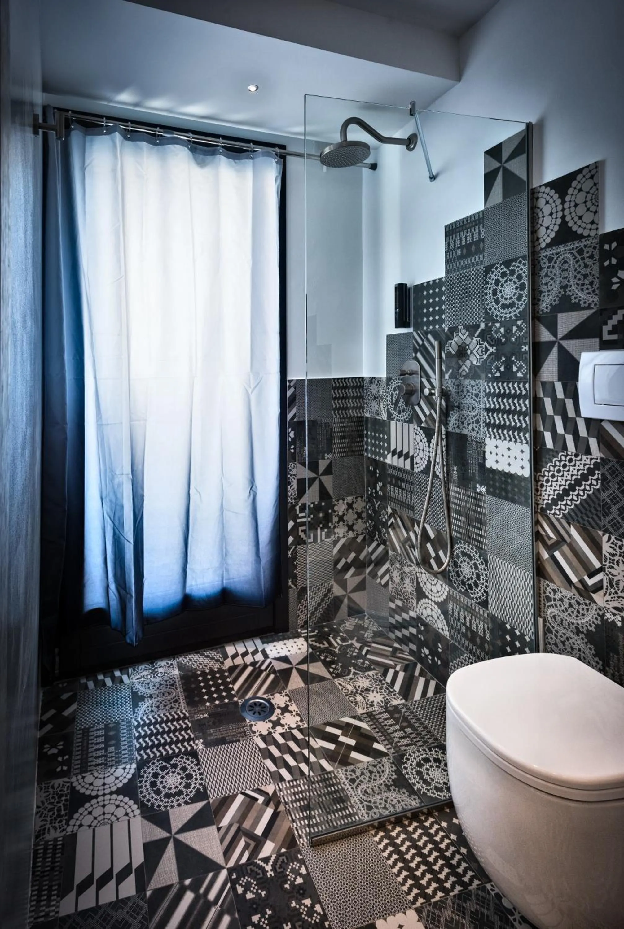 Shower in Teku Sardinia Boutique Hotel