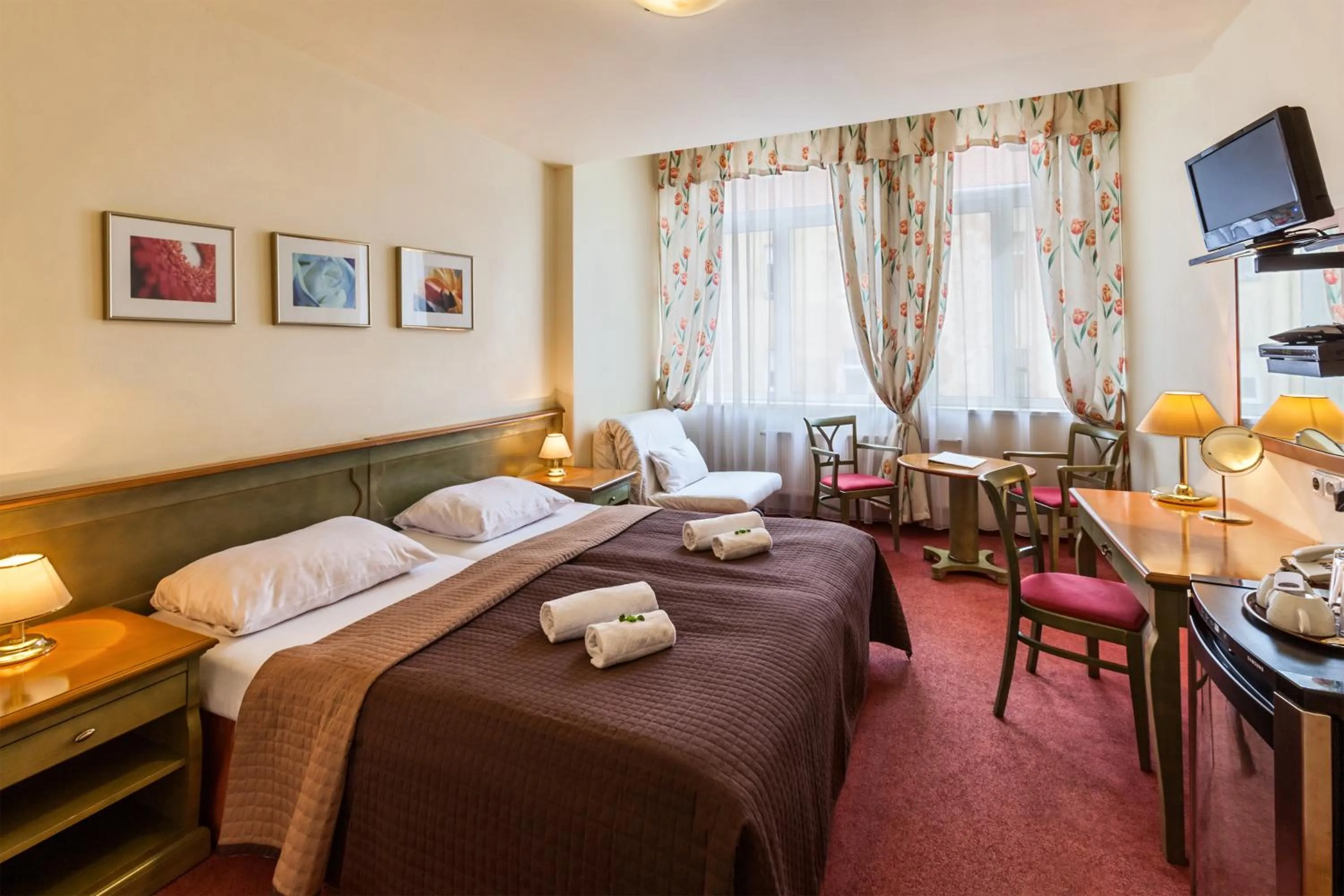 Bedroom, Bed in Augustus et Otto Hotel