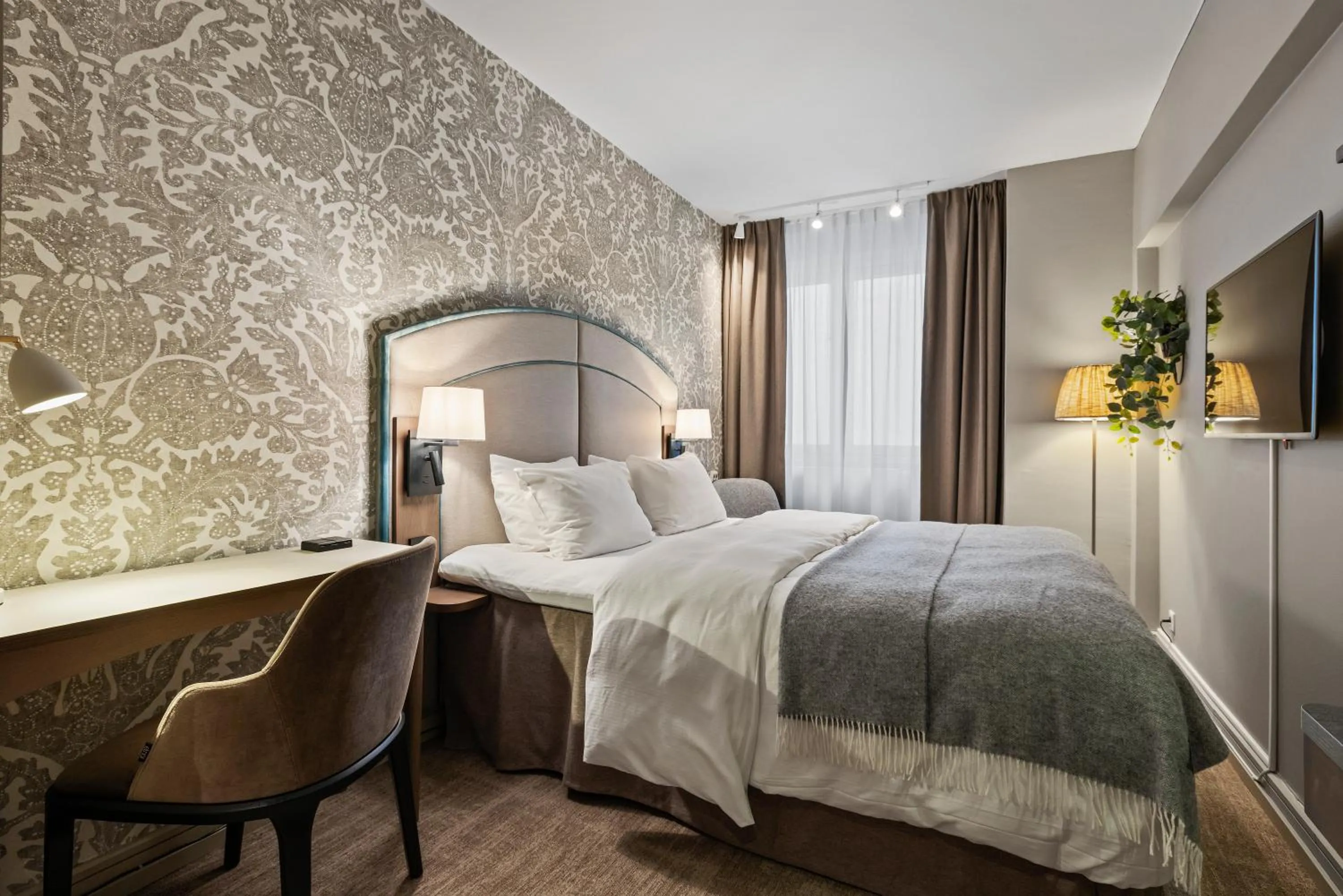 Bedroom, Bed in Home Hotel Bastion