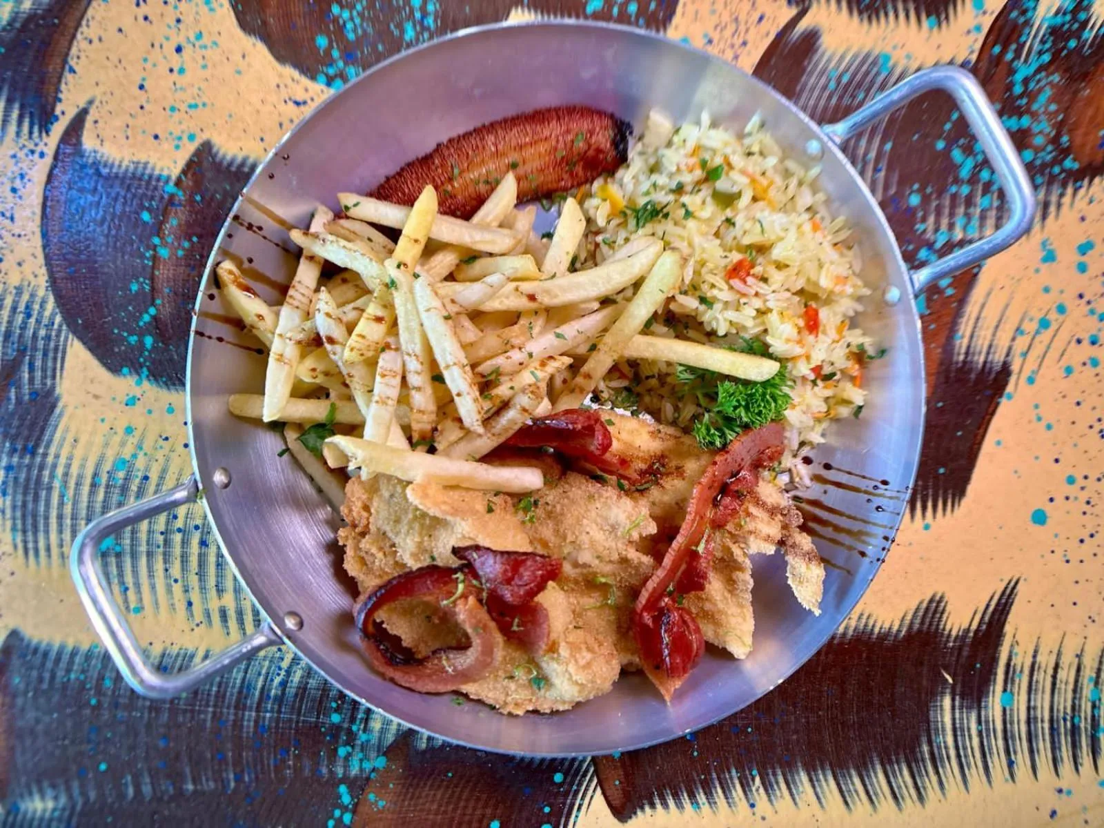 Restaurant/places to eat in Pousada dos Gravatás