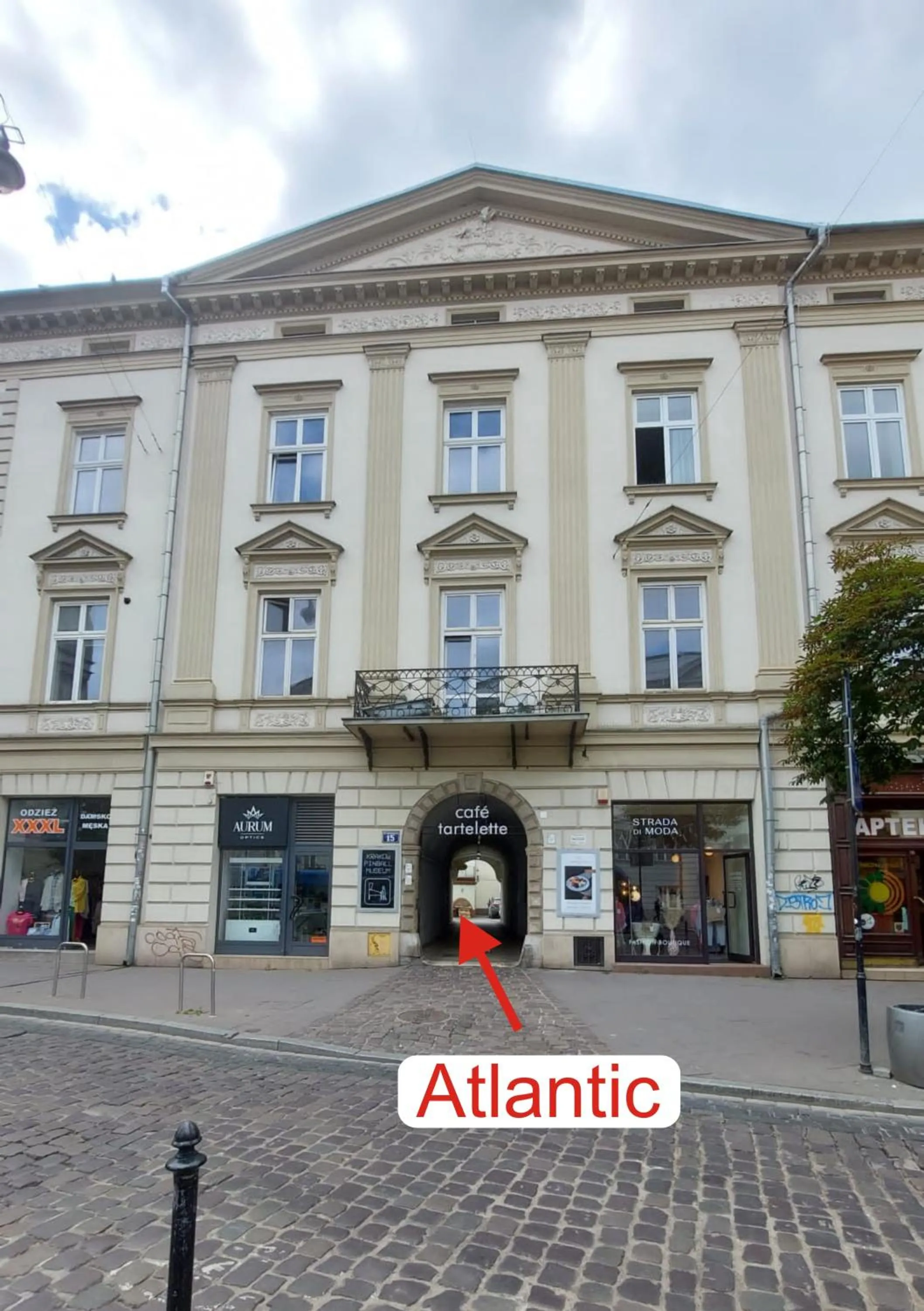 Facade/entrance in Atlantic Aparthotel