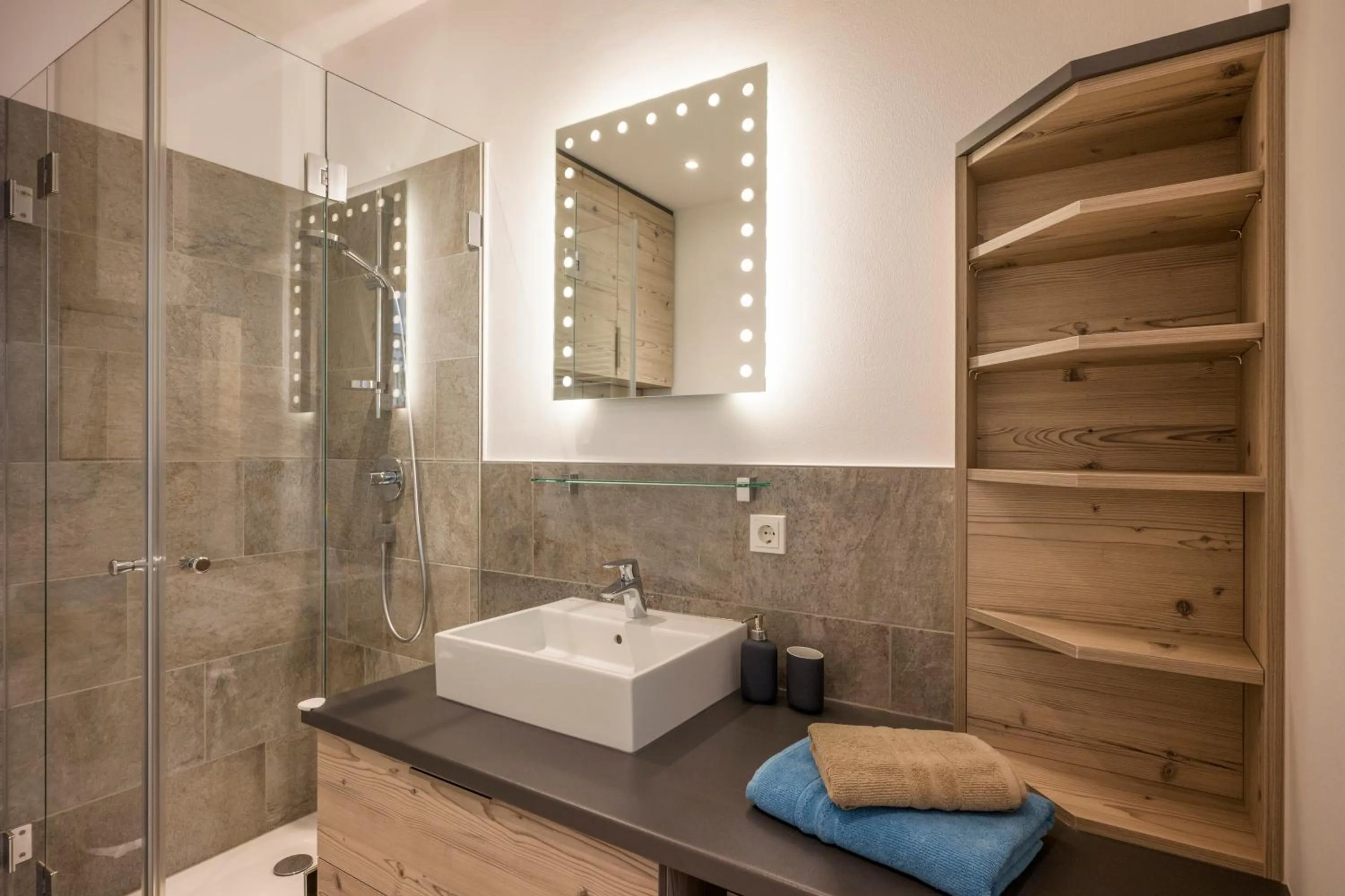 Aparthotel Backstage