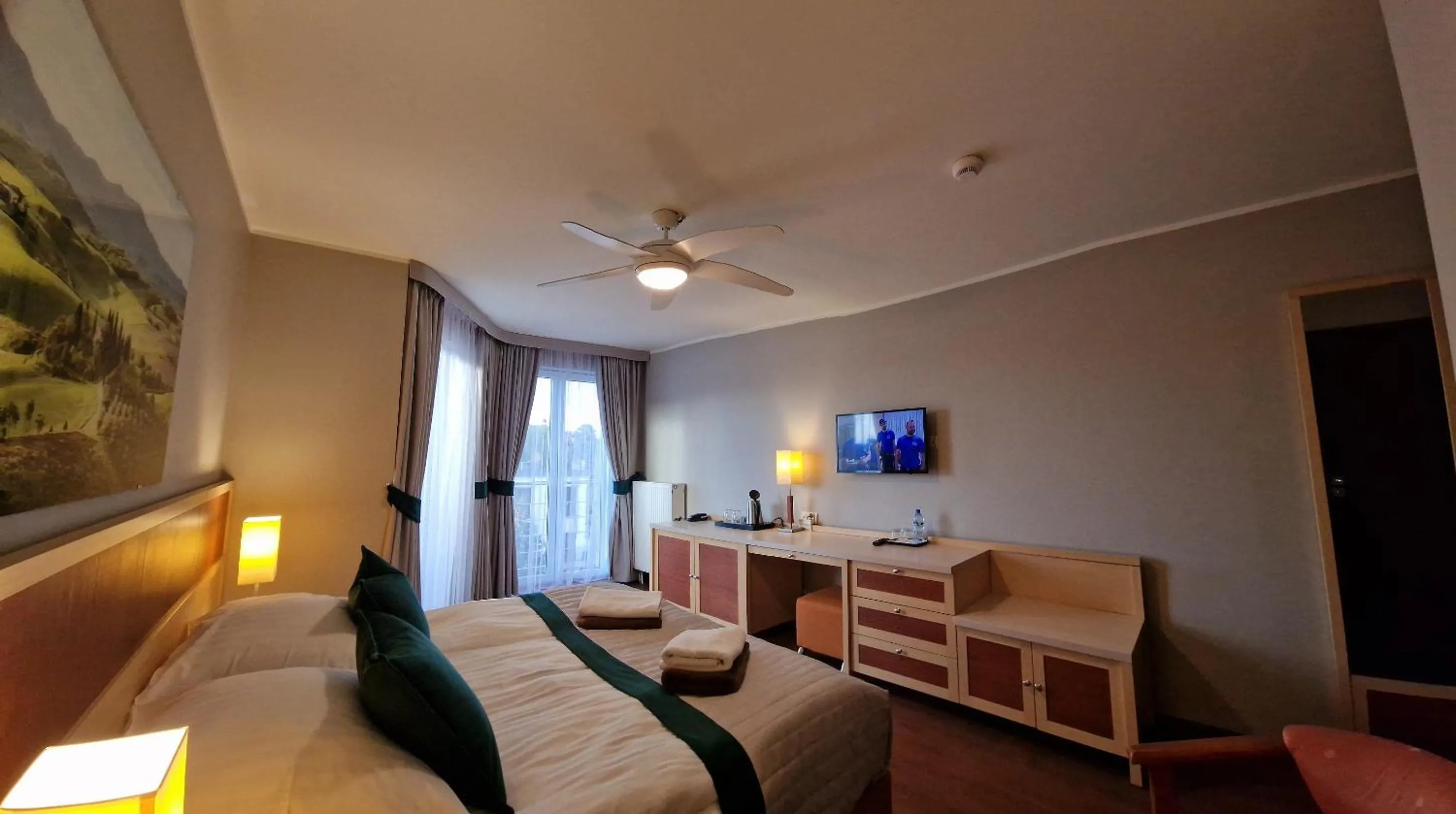 Coffee/tea facilities in Villa Delfin Spa