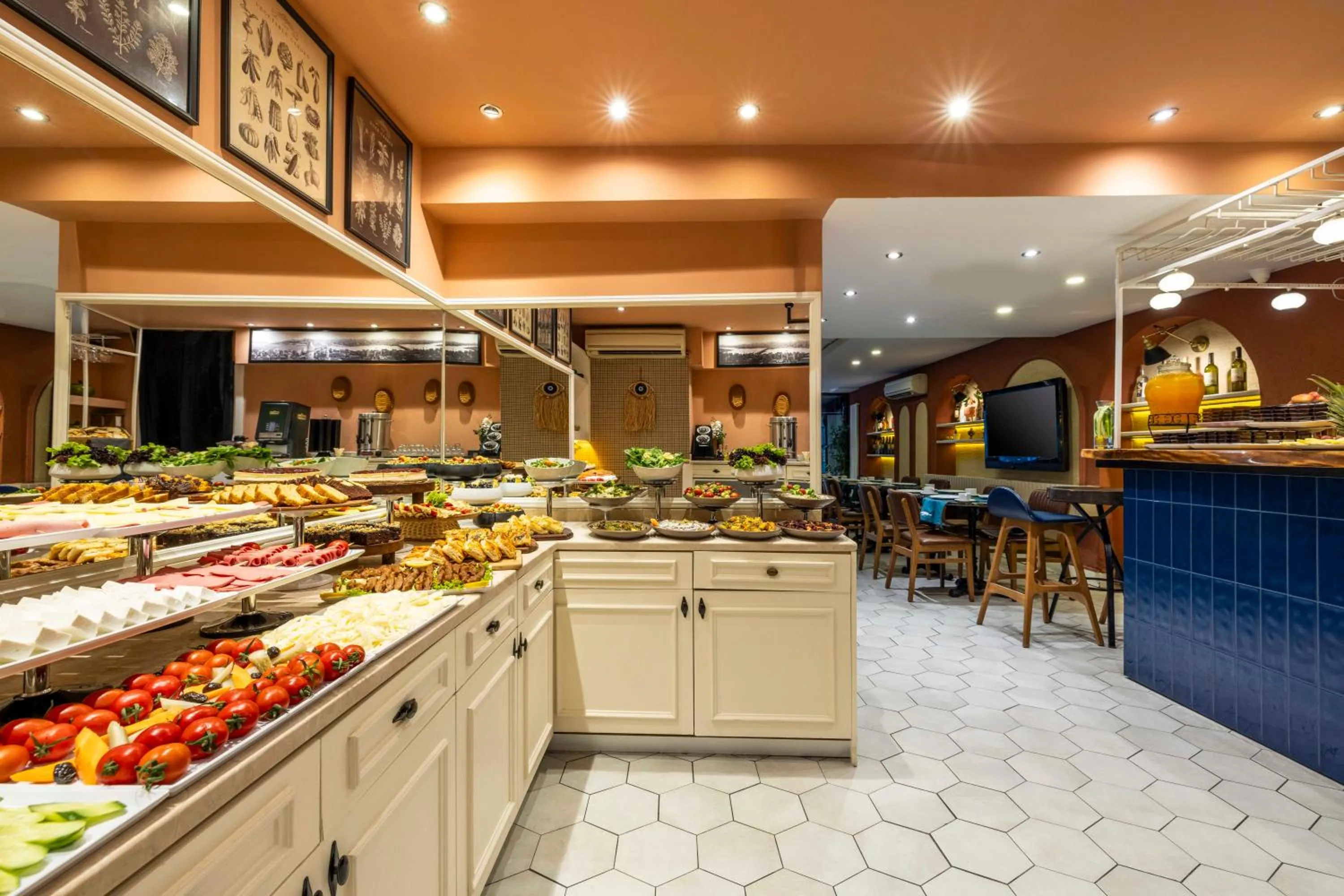 Buffet breakfast in Raymond Hotel Old City