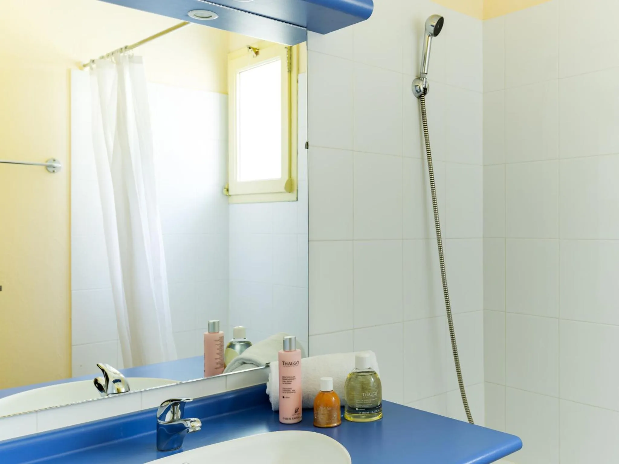 Bathroom in Lagrange Vacances Les Mazets de Gaujac