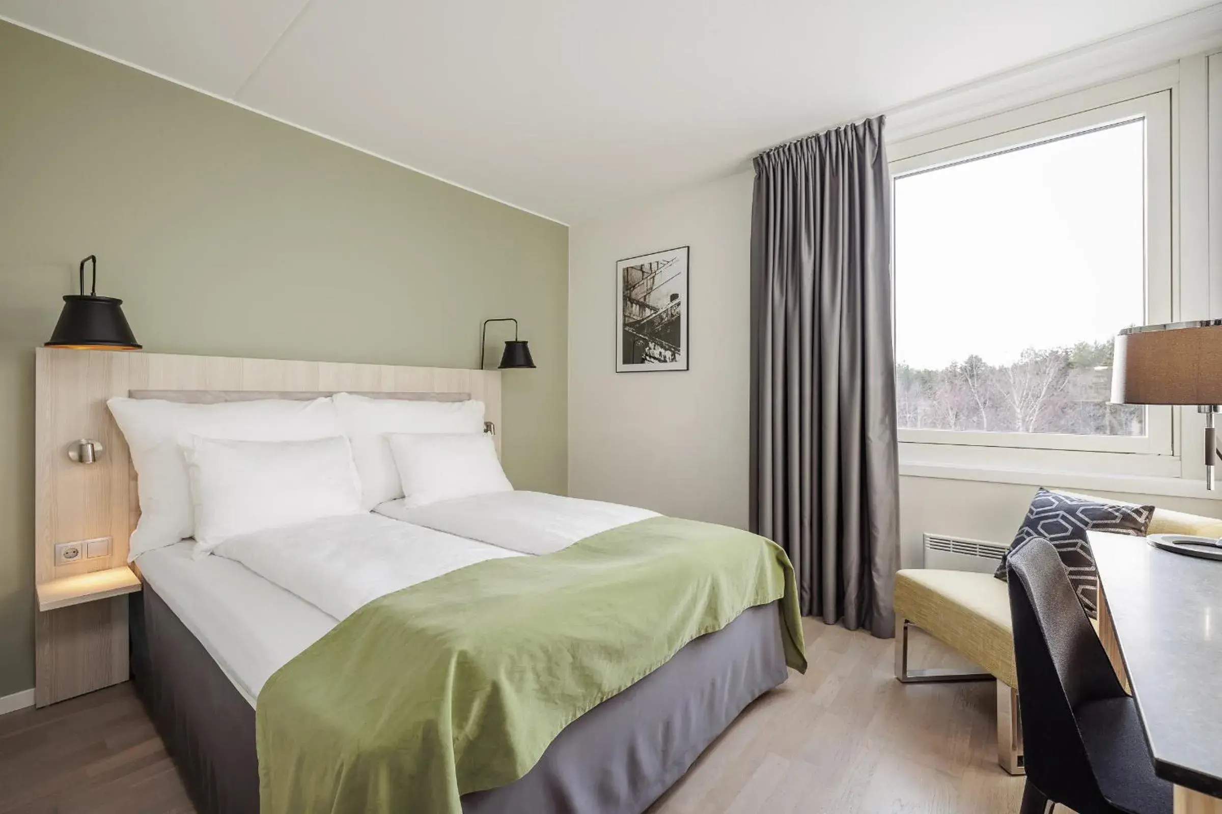 Double or Twin Room in Quality Hotel Entry Double or Twin Room in Quality Hotel Entry