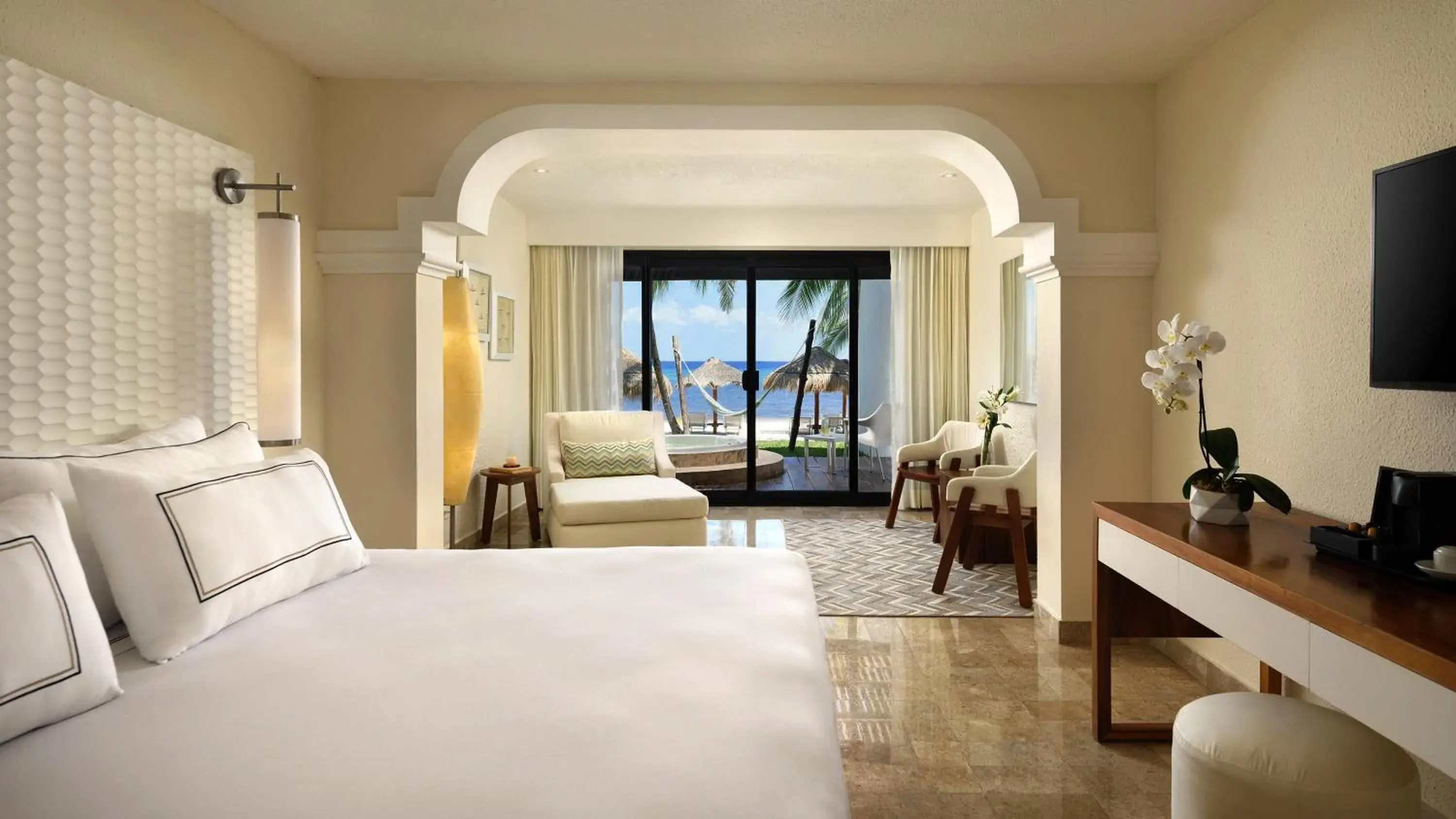The Level Royal Suite in Melia Cozumel All Inclusive The Level Royal Suite in Melia Cozumel All Inclusive