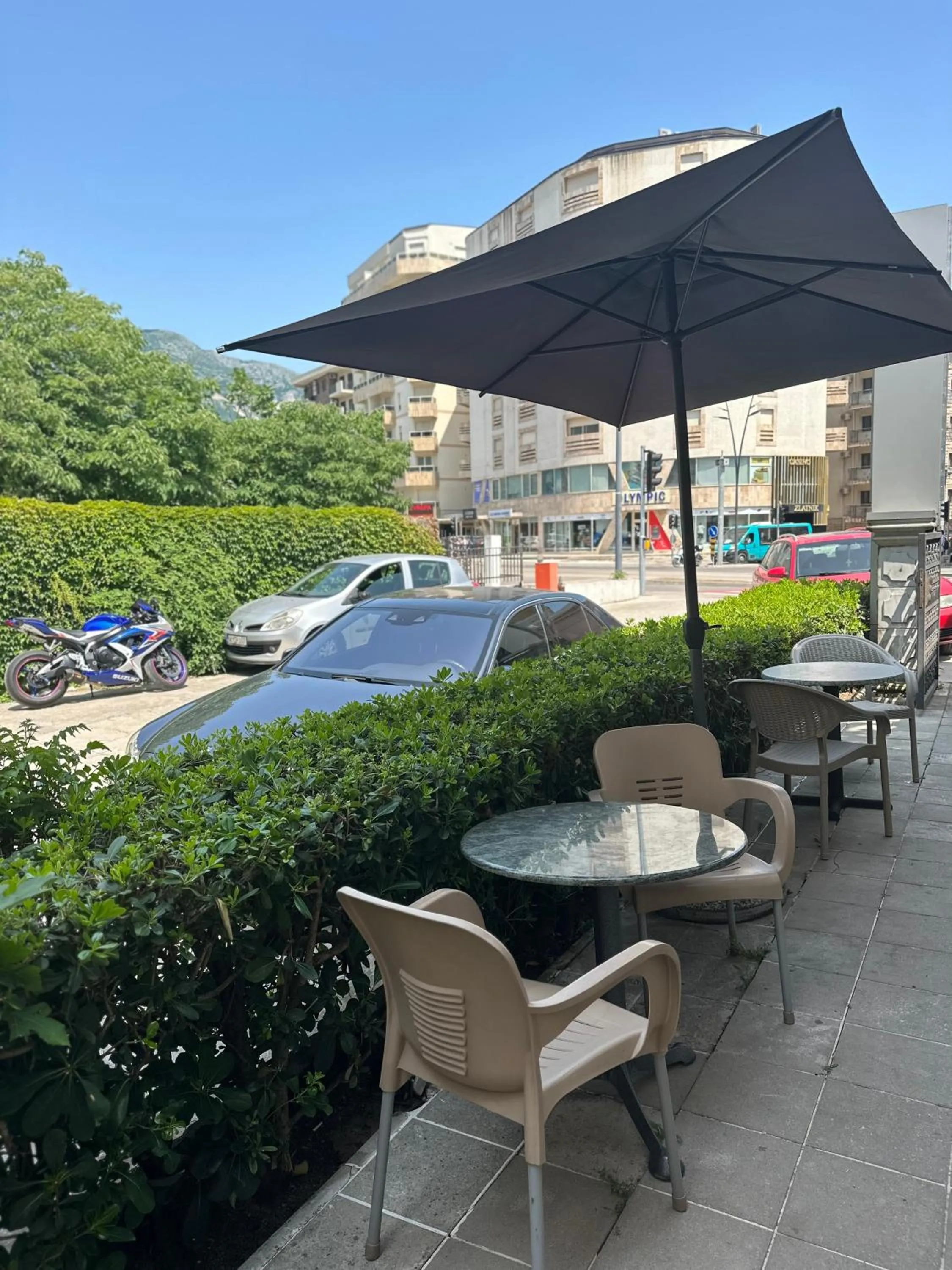 Lucic Rooms & Suites