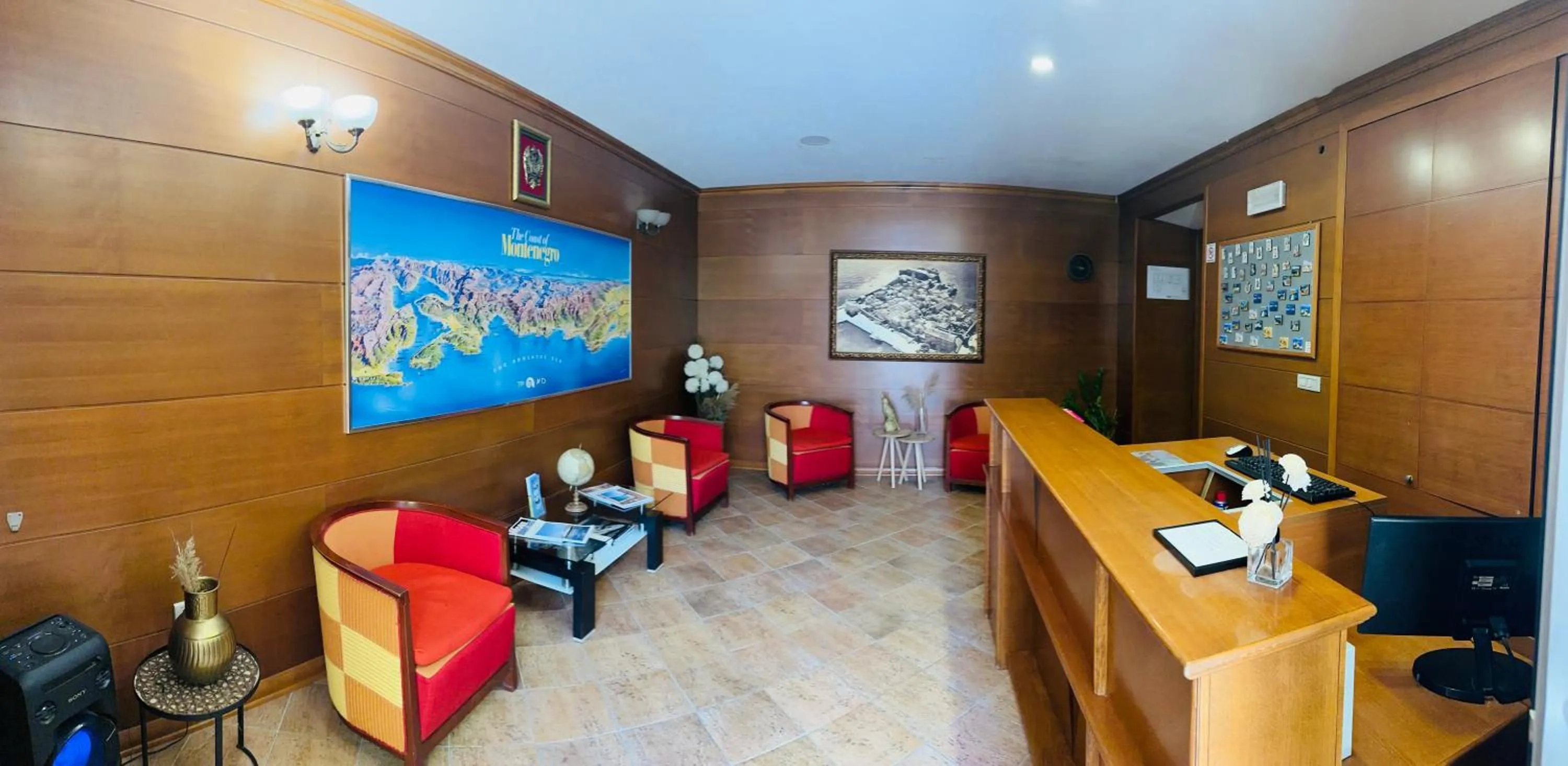 Lucic Rooms & Suites