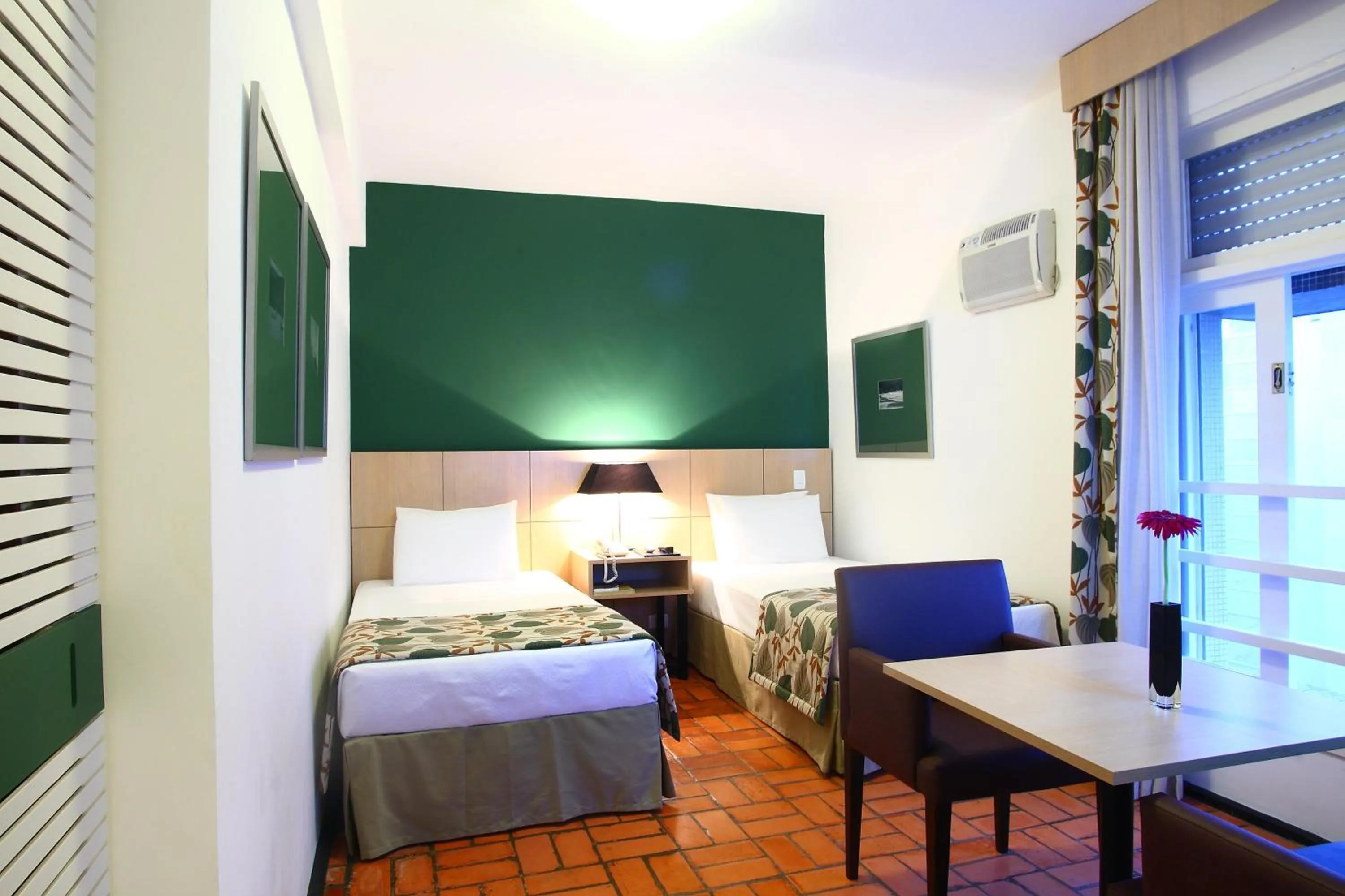 Bed in Ferraretto Guarujá Hotel & Spa