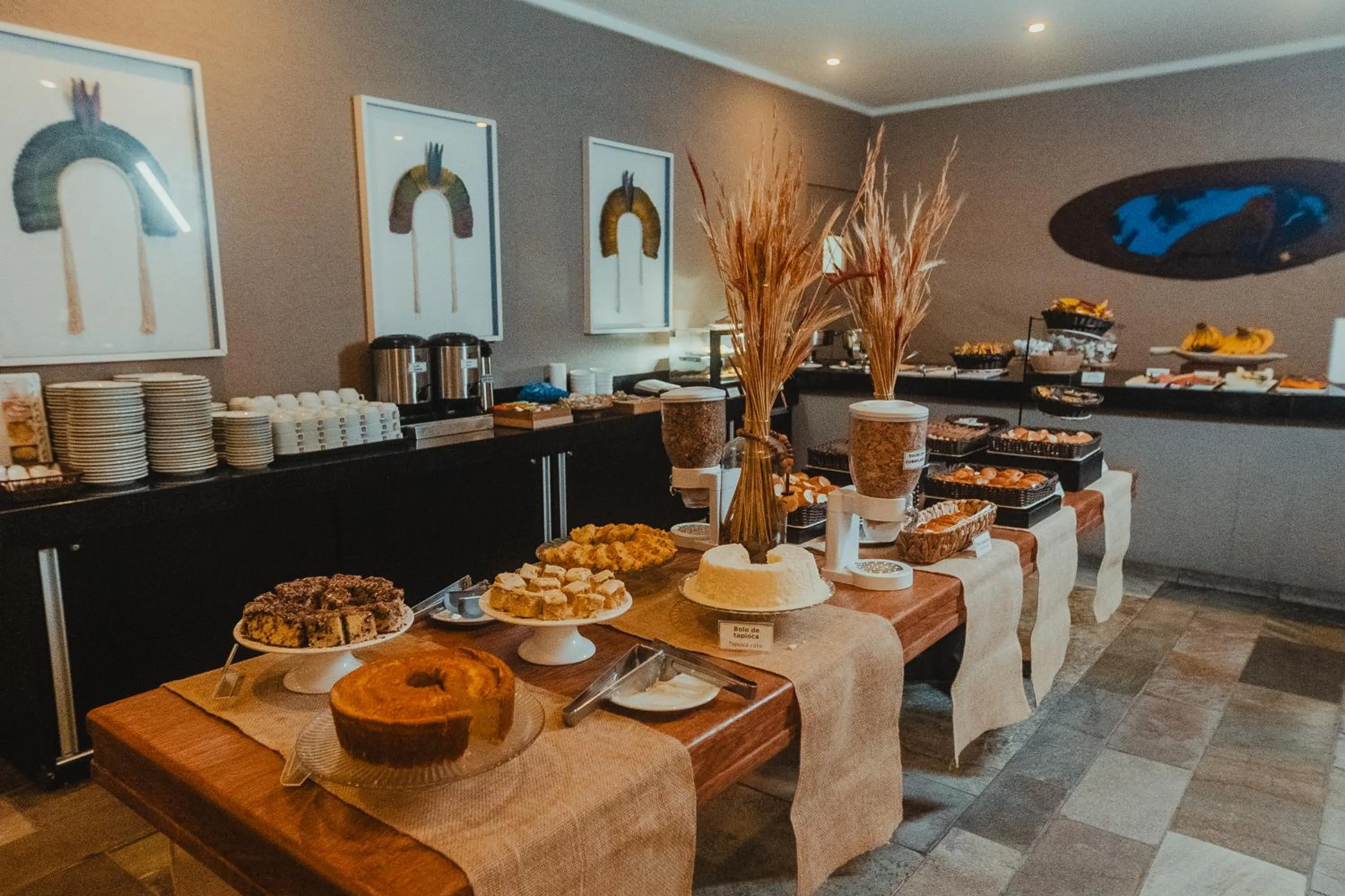 Restaurant/places to eat in Ferraretto Guarujá Hotel & Spa