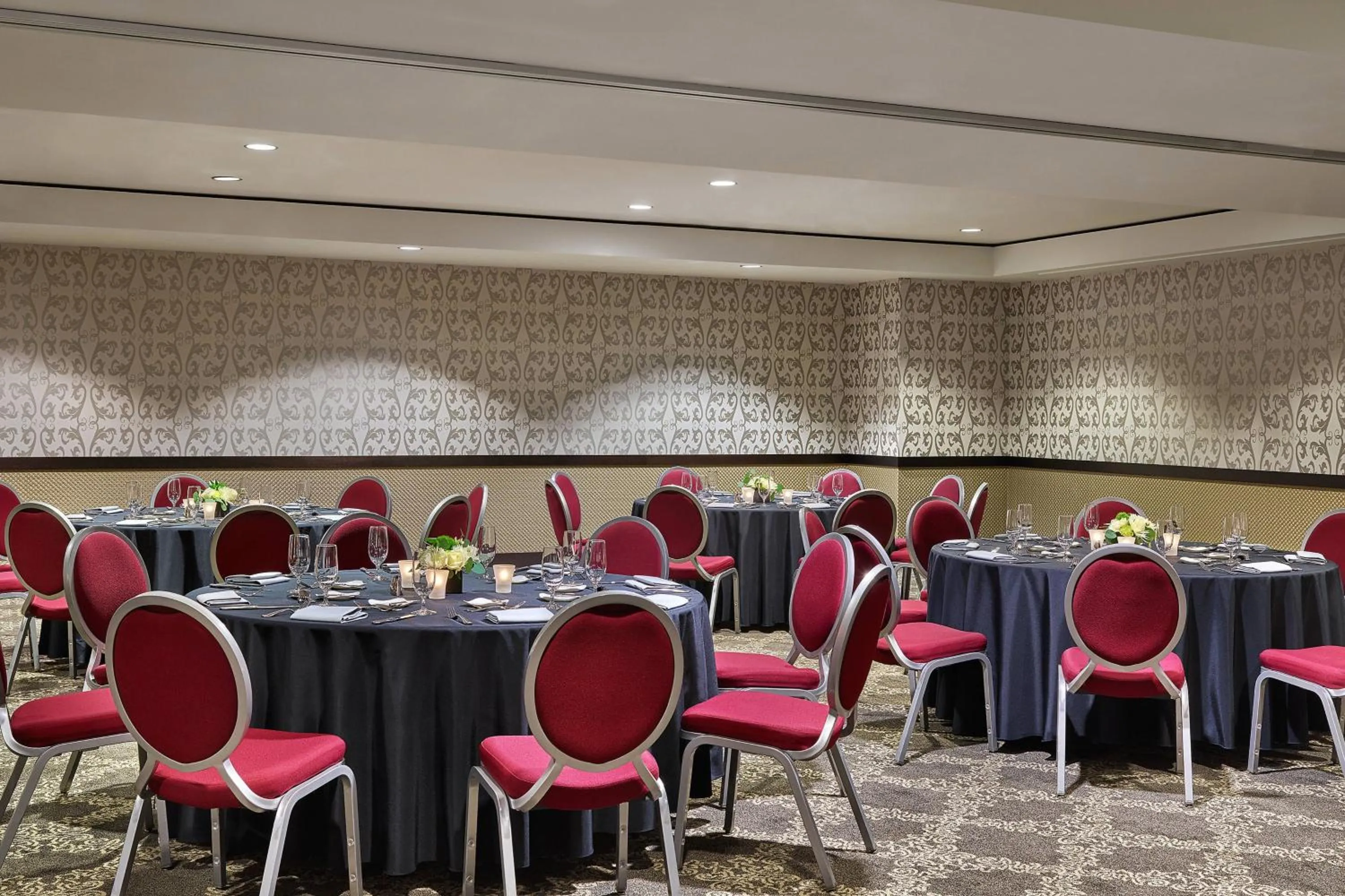 Meeting/conference room in The Nines, a Luxury Collection Hotel, Portland