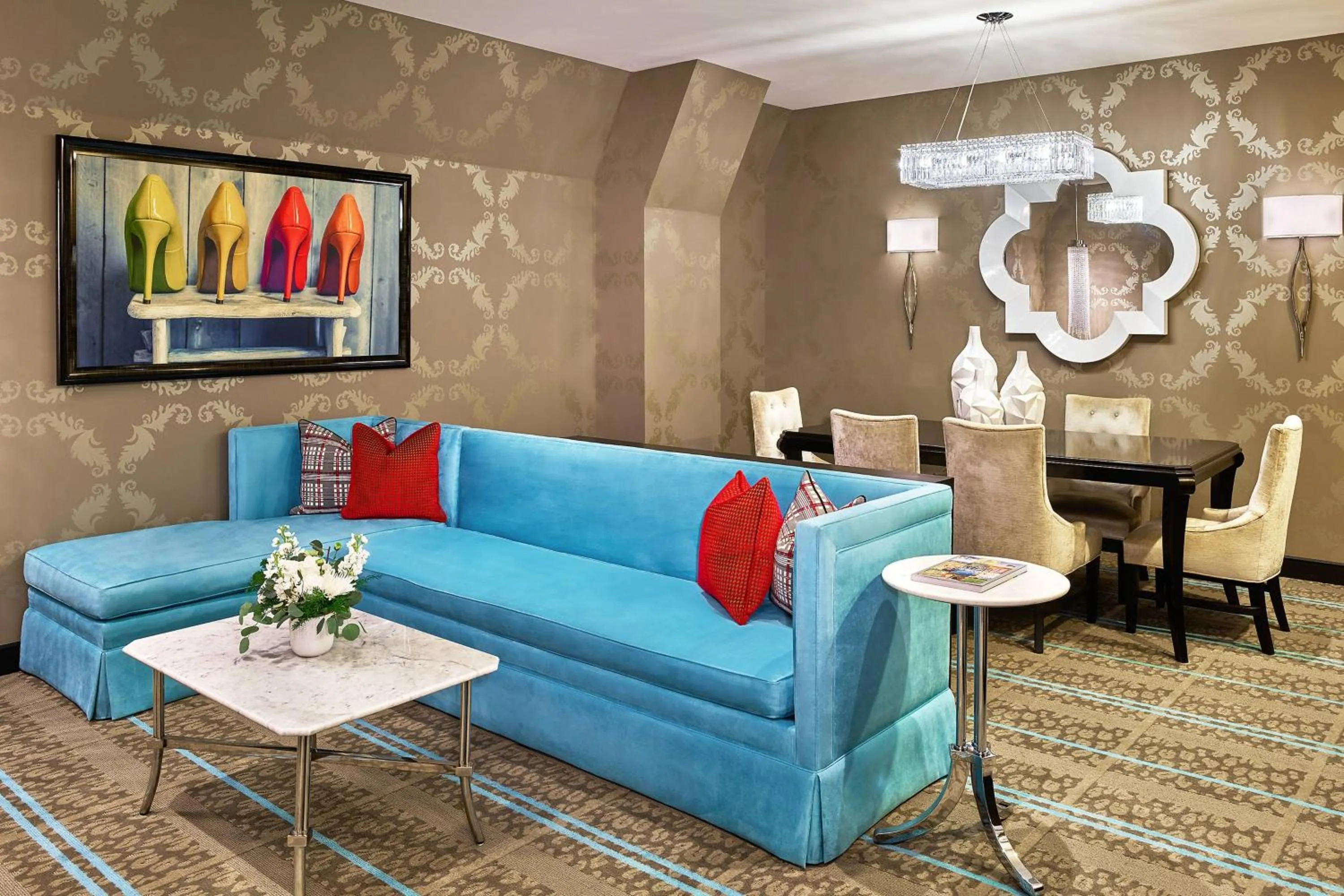 Photo of the whole room in The Nines, a Luxury Collection Hotel, Portland