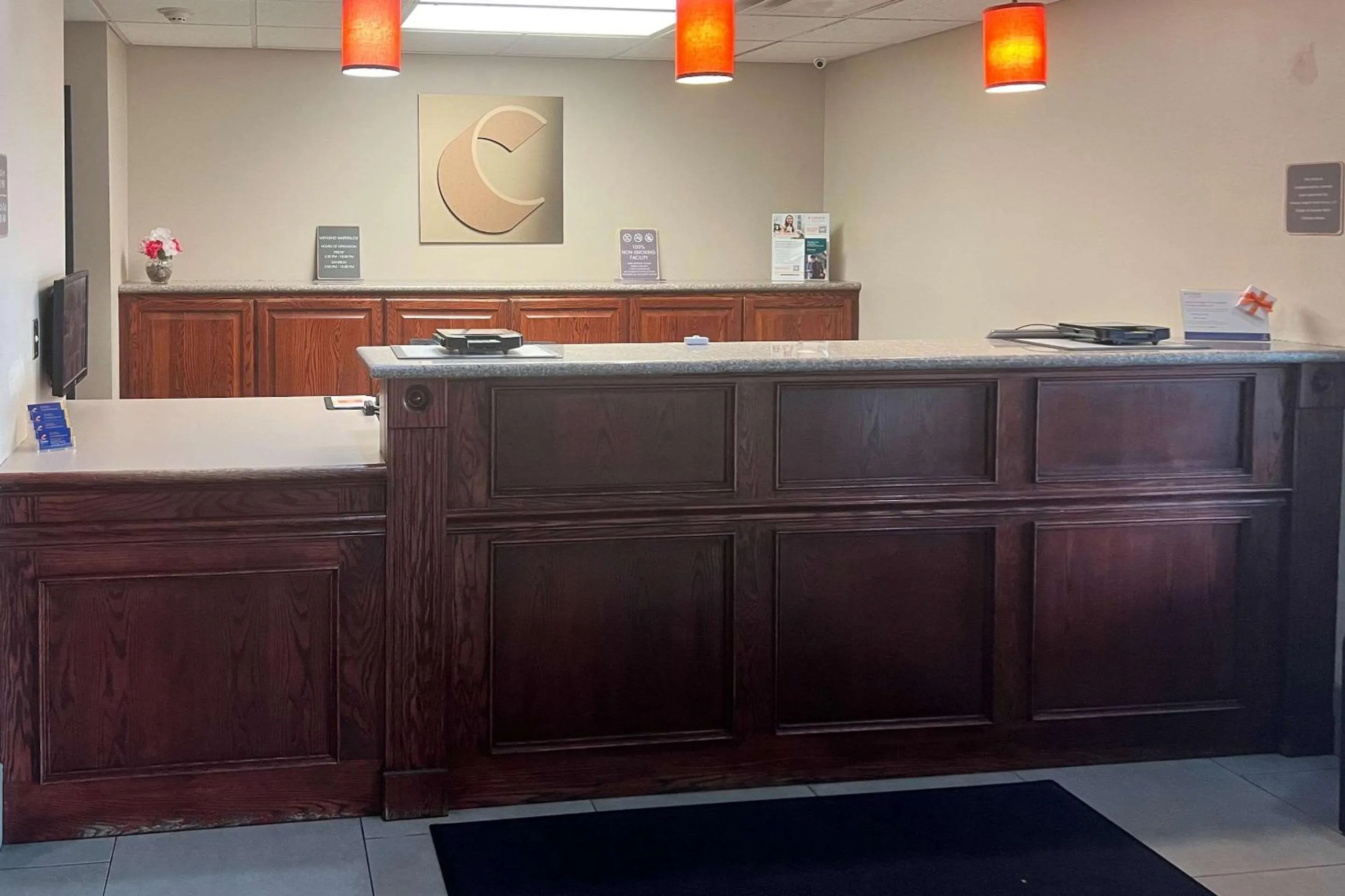 Lobby or reception in Comfort Inn & Suites St Paul Northeast