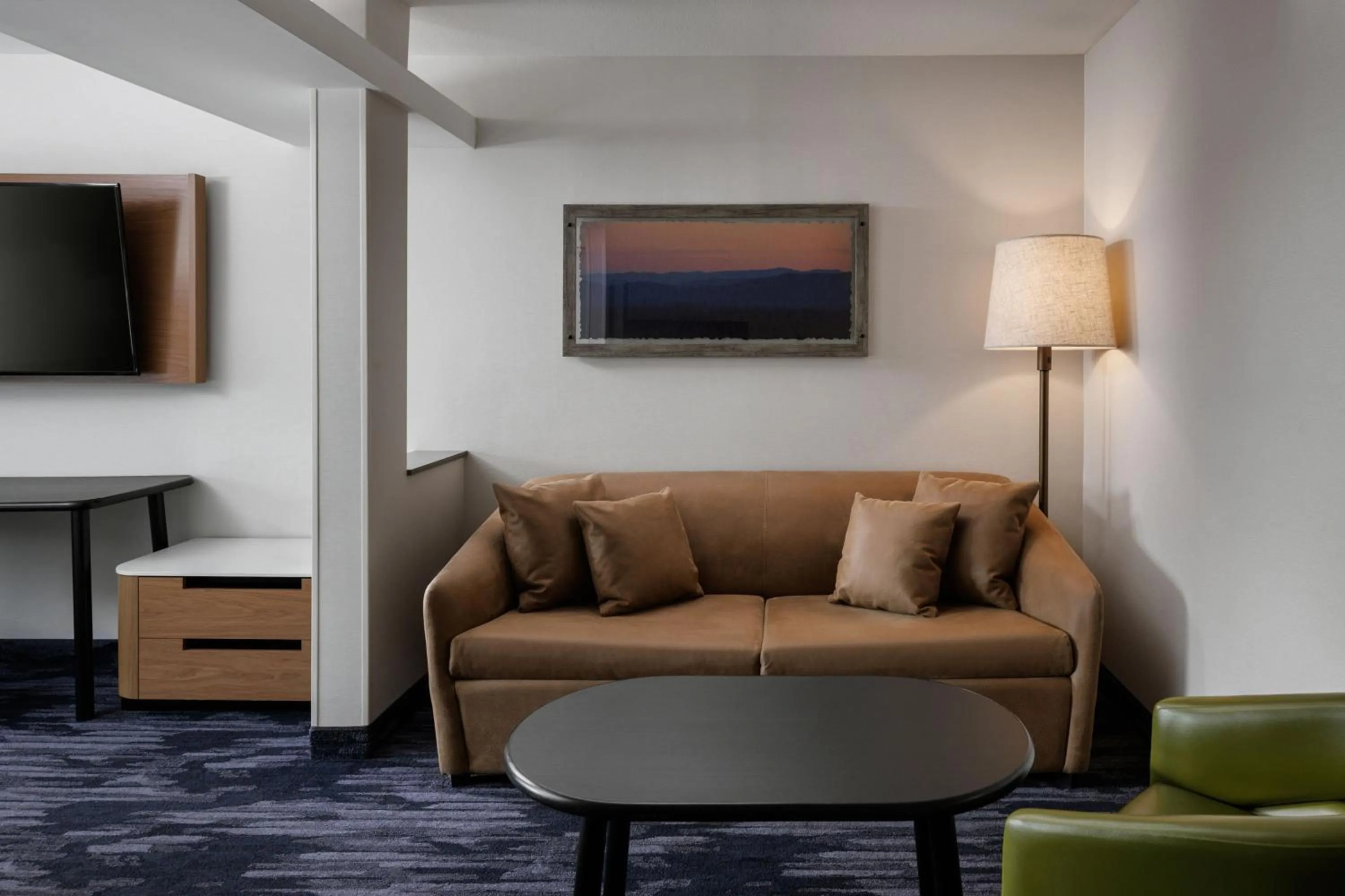 Photo of the whole room in Fairfield Inn & Suites by Marriott Kelowna