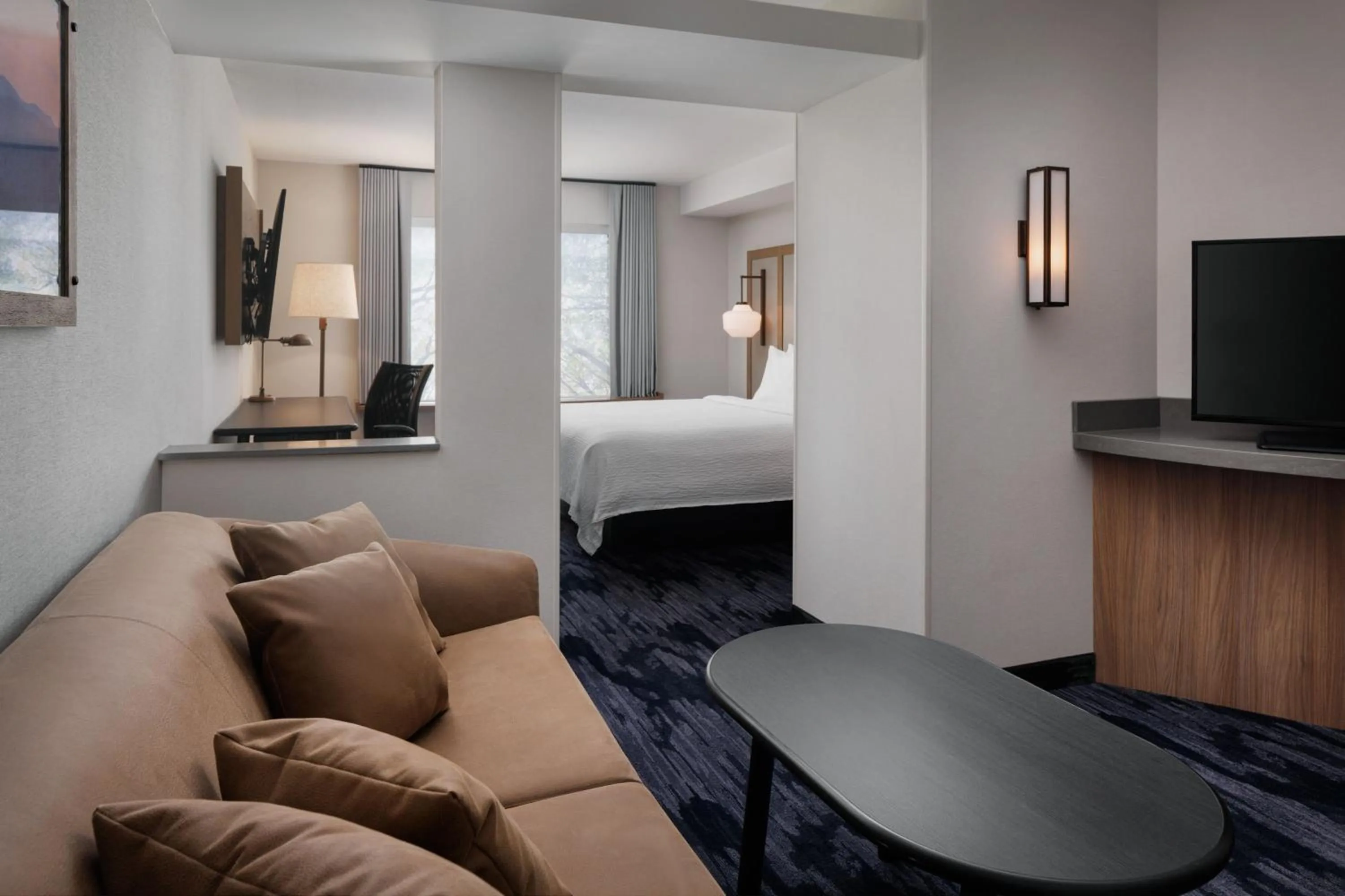 Photo of the whole room, Bed in Fairfield Inn & Suites by Marriott Kelowna