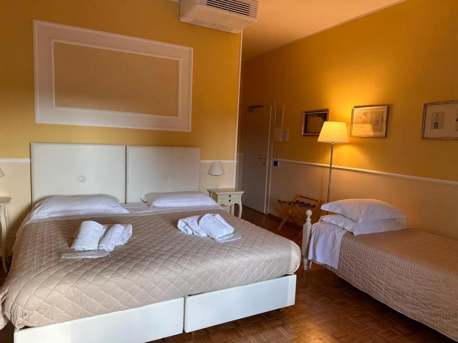 Bed in Hotel Villa Quiete