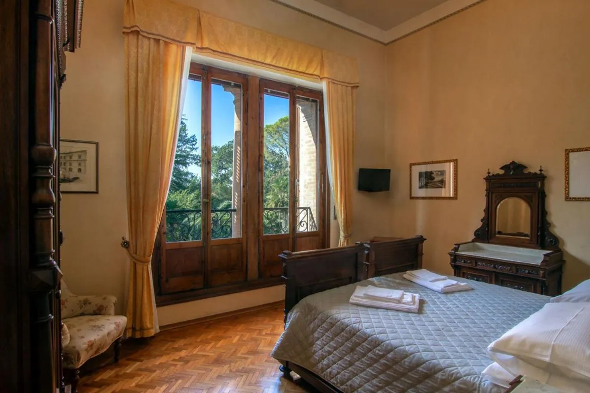 Bed in Hotel Villa Quiete